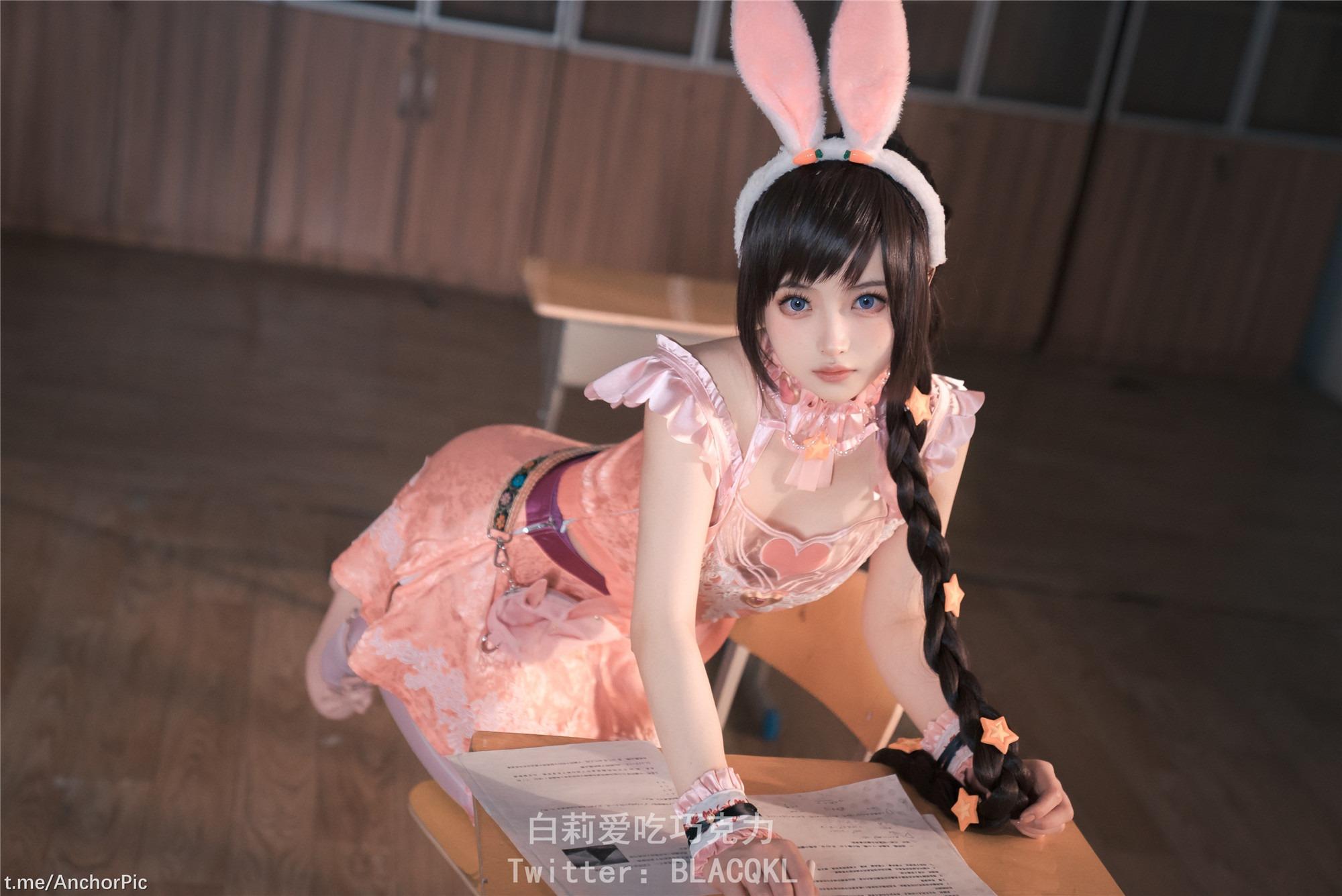 白莉爱吃巧克力 - 斗罗大陆小舞 90P