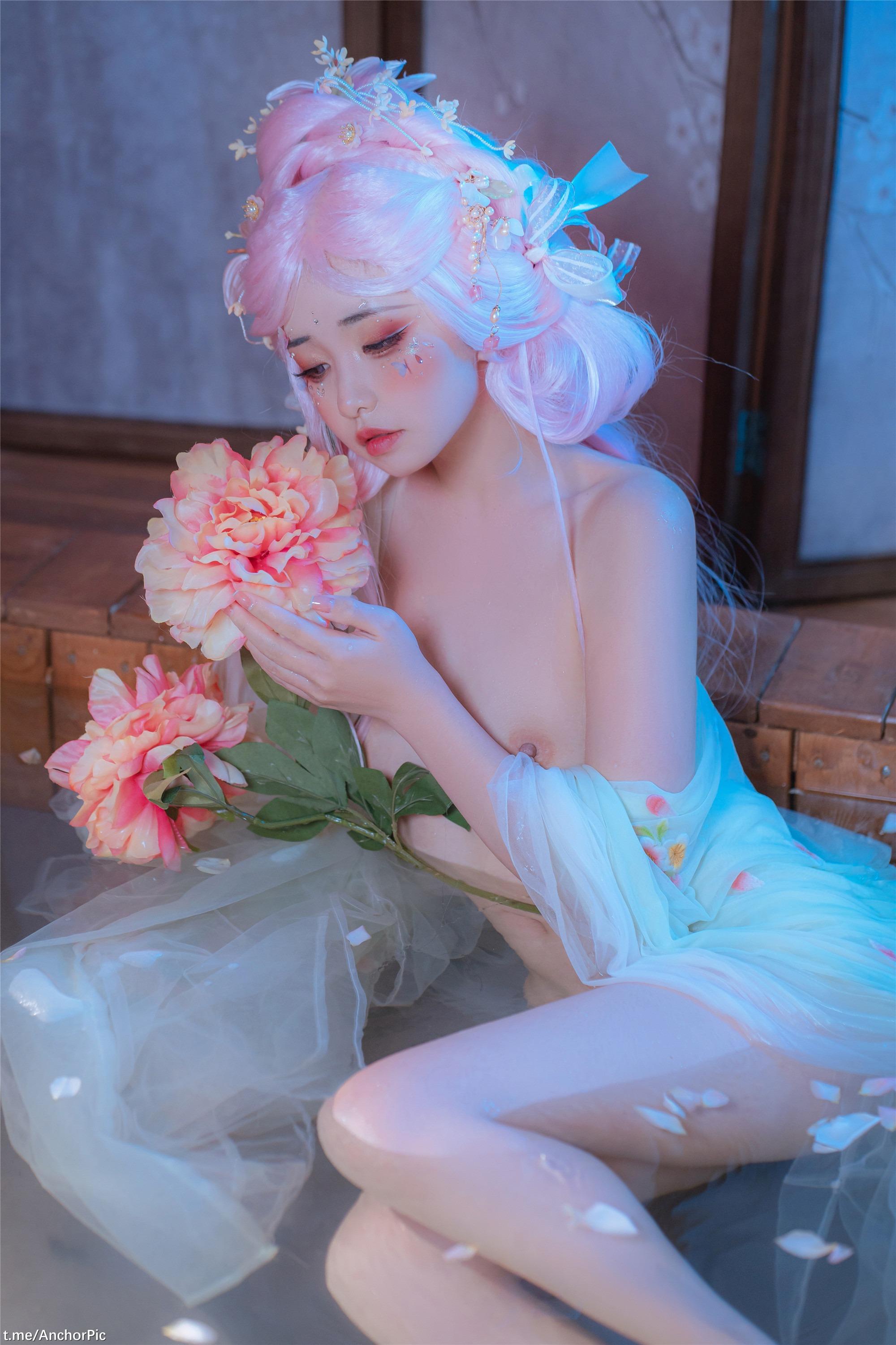 喵小吉 – 临江仙 81P