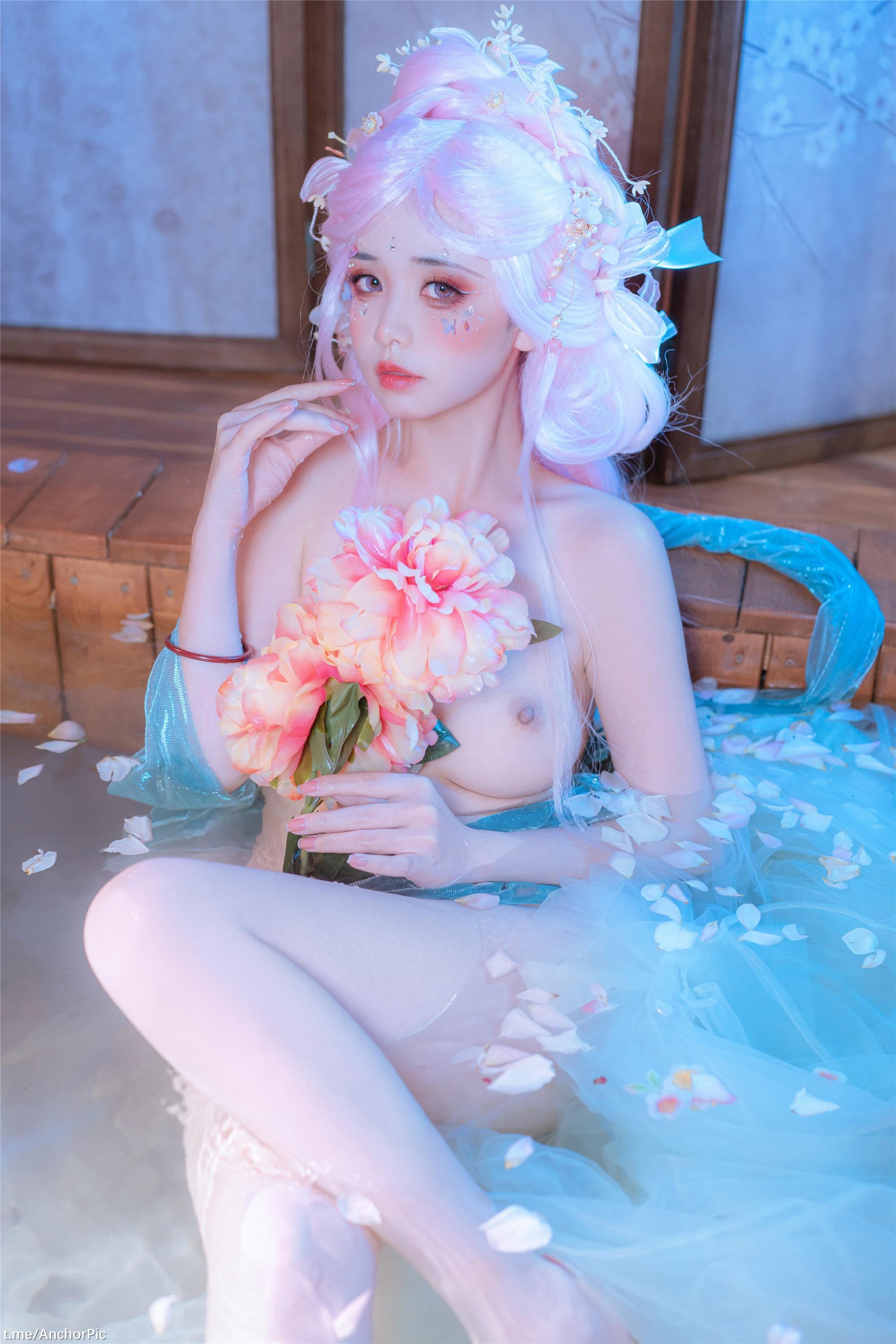 喵小吉 – 临江仙 81P