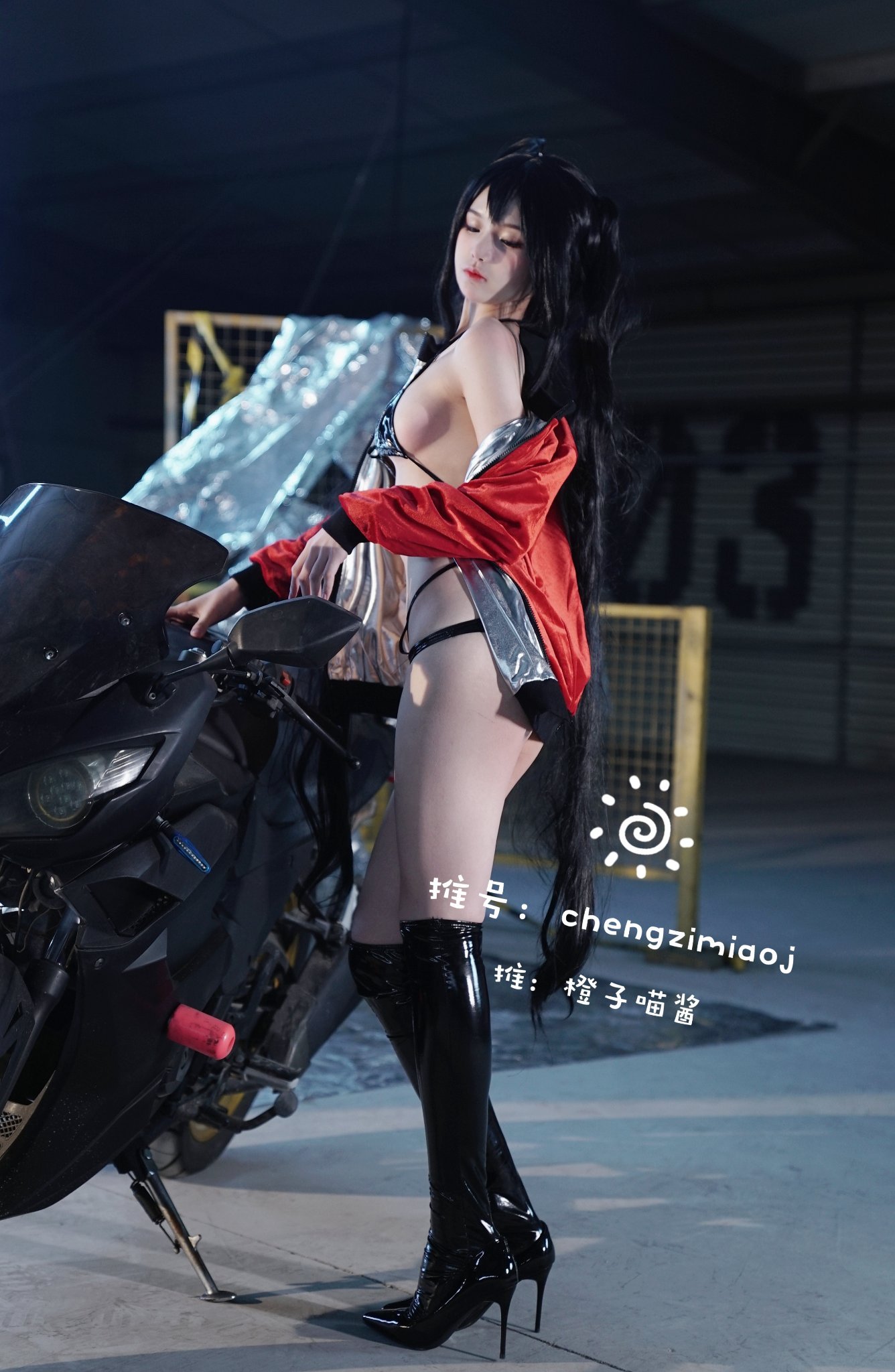 橙子喵醬 - 大鳳機車 [16P