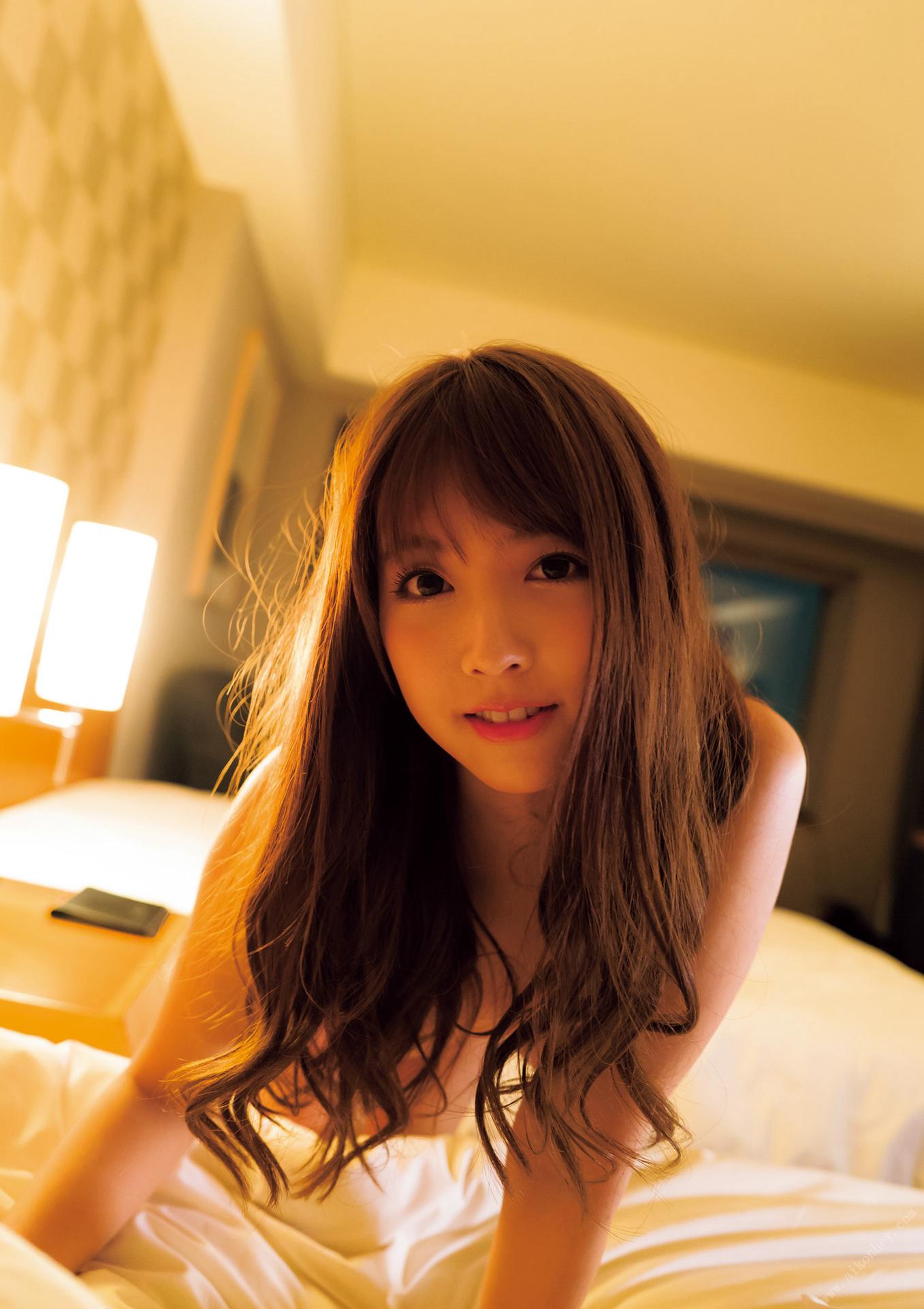 三上悠亜 2nd写真集 「ユア エンジェル」