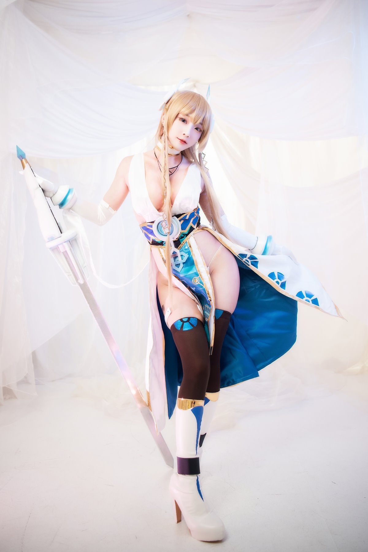 コスプレイヤー - アザ ミユコ