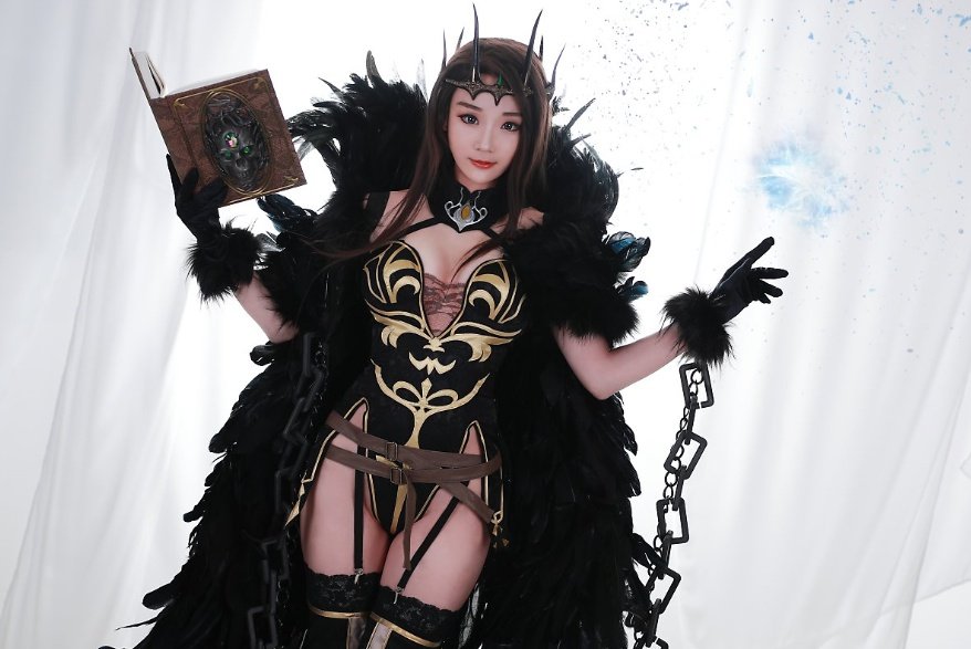 Cosplayer - Aza Miyuko