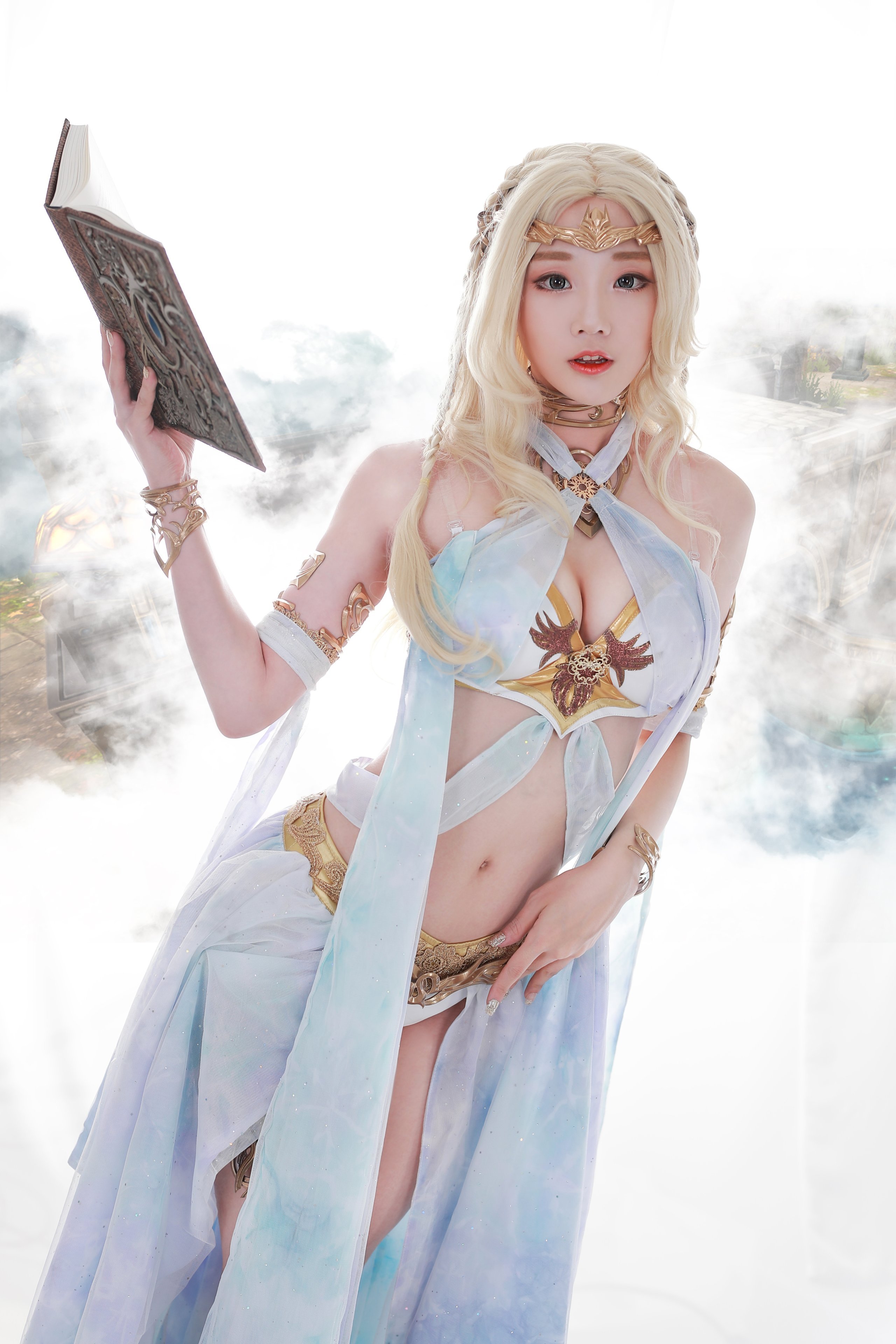 Cosplayer - Aza Miyuko