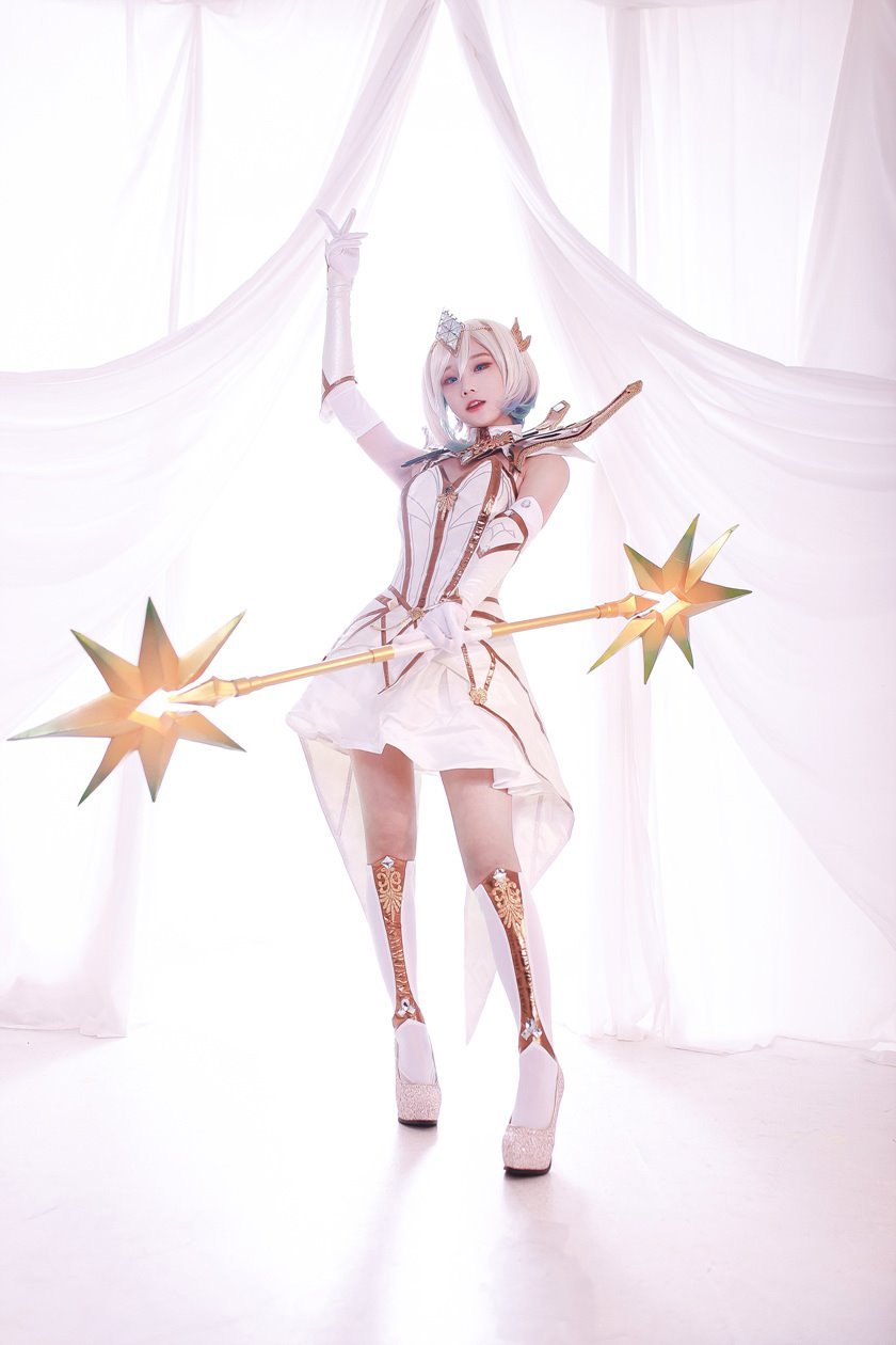 コスプレイヤー - アザ ミユコ