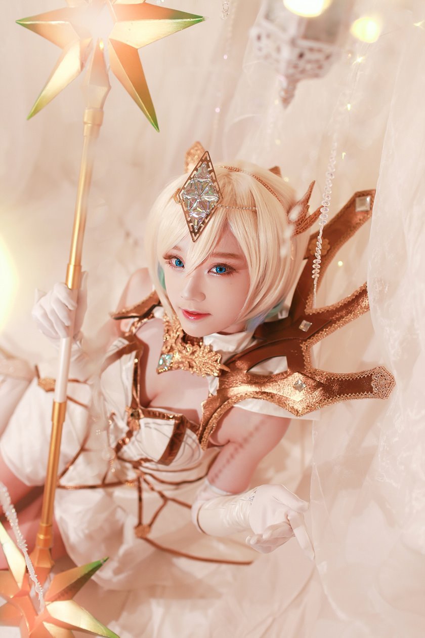 コスプレイヤー - アザ ミユコ