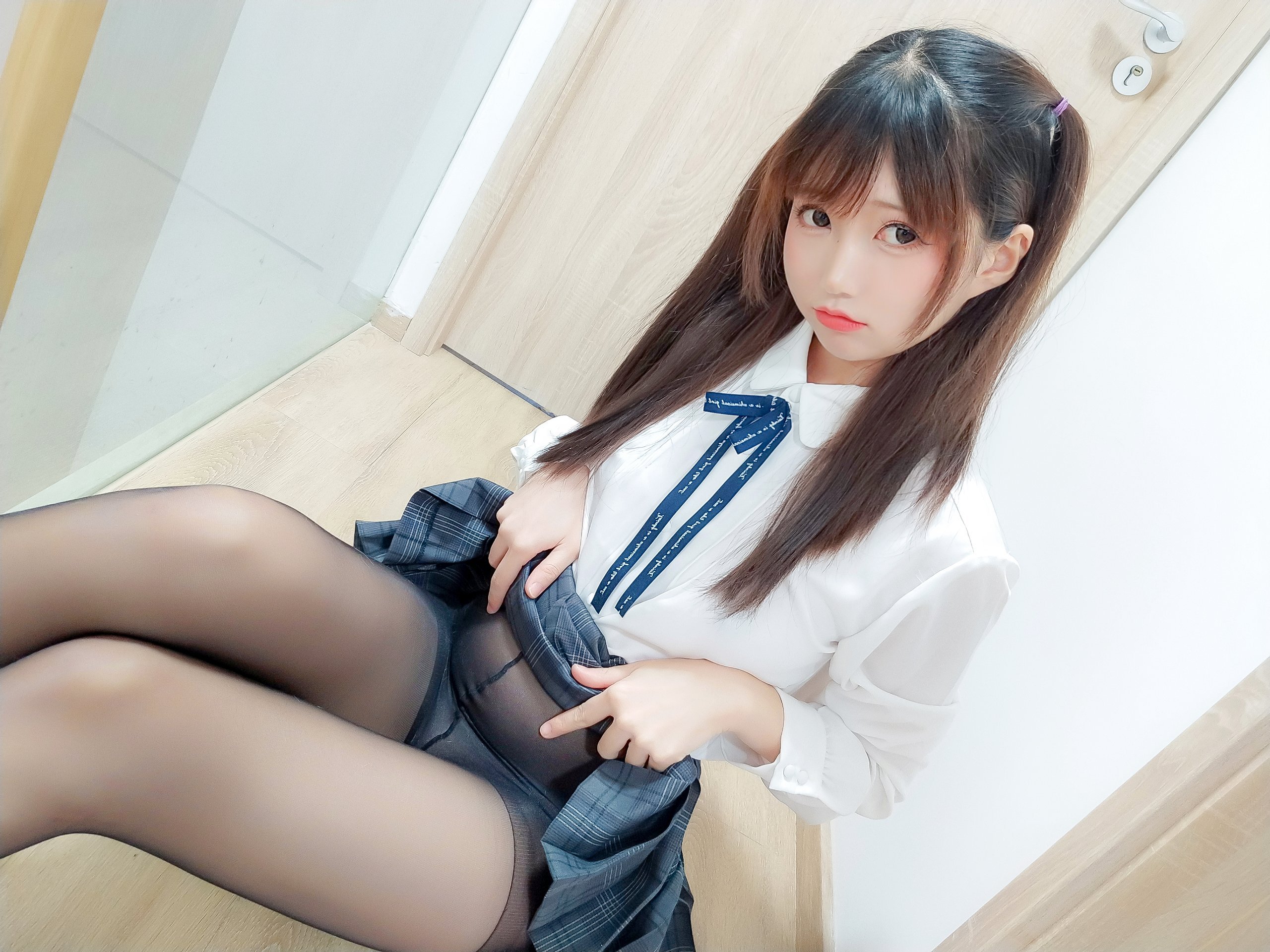 Nagisa魔物喵] 便裝H