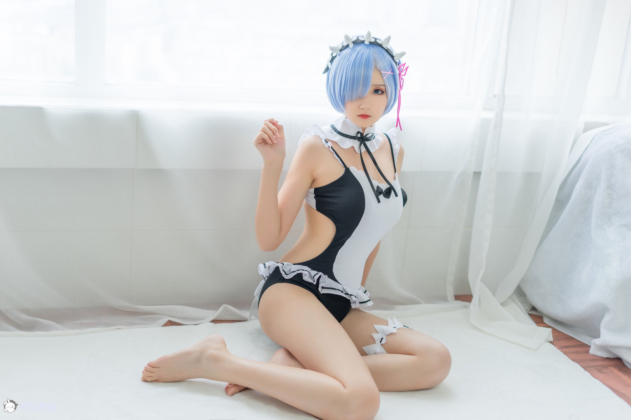 秋楚楚 レム夏の水着