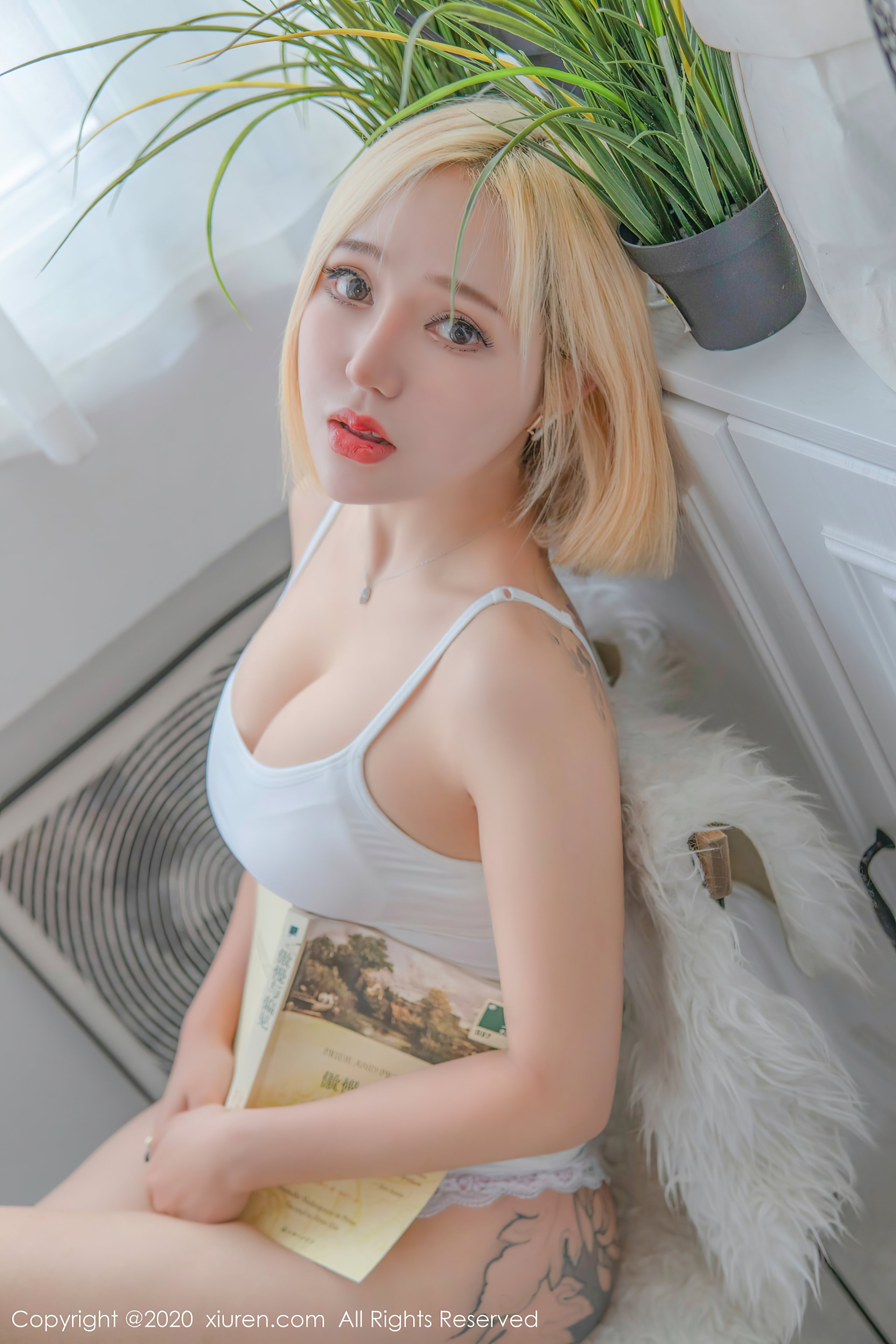 XIURAN No.2842 Wen Jing Er