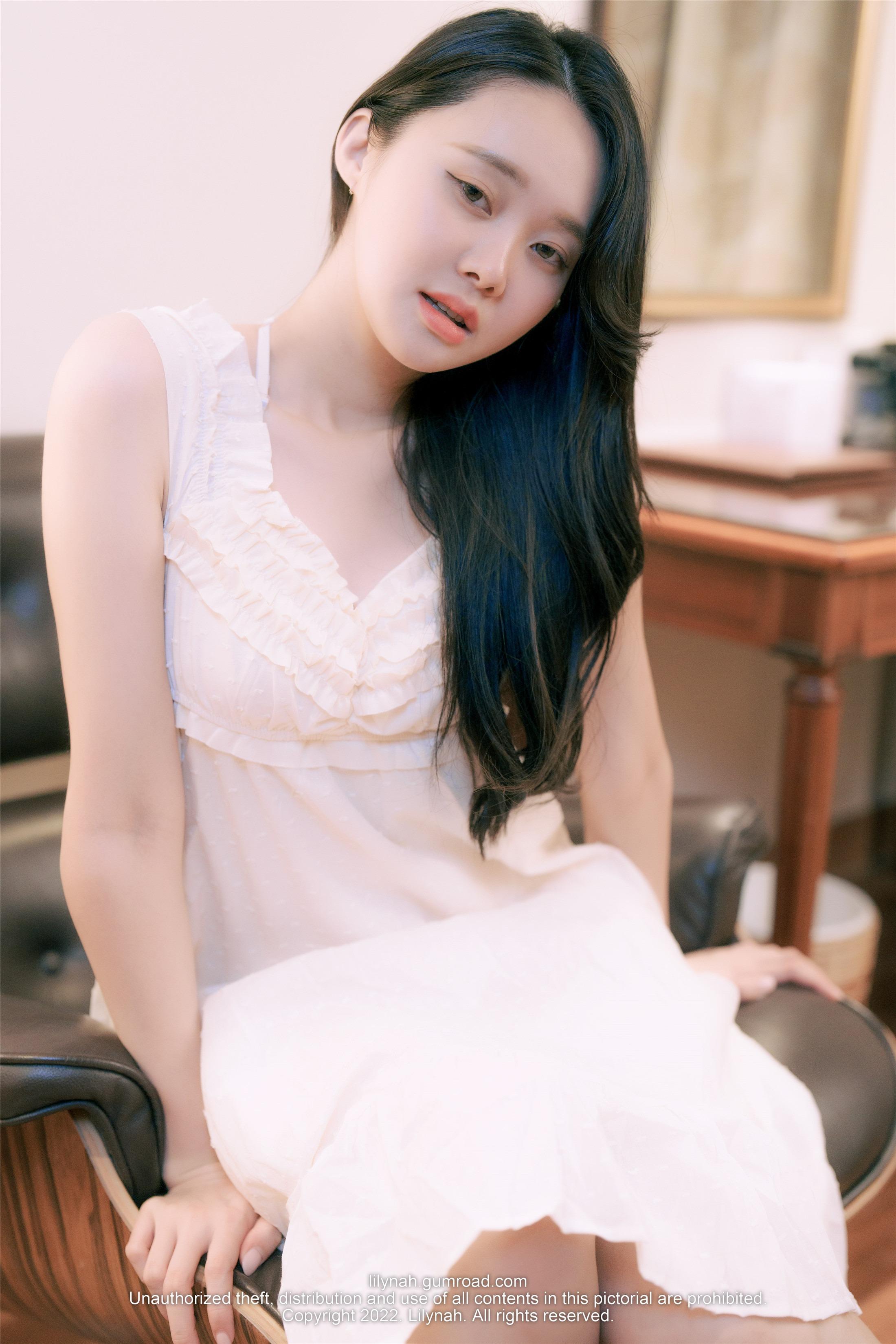 [Lilynah] Inah (이나) Vol.23 Sixth Sense 95P