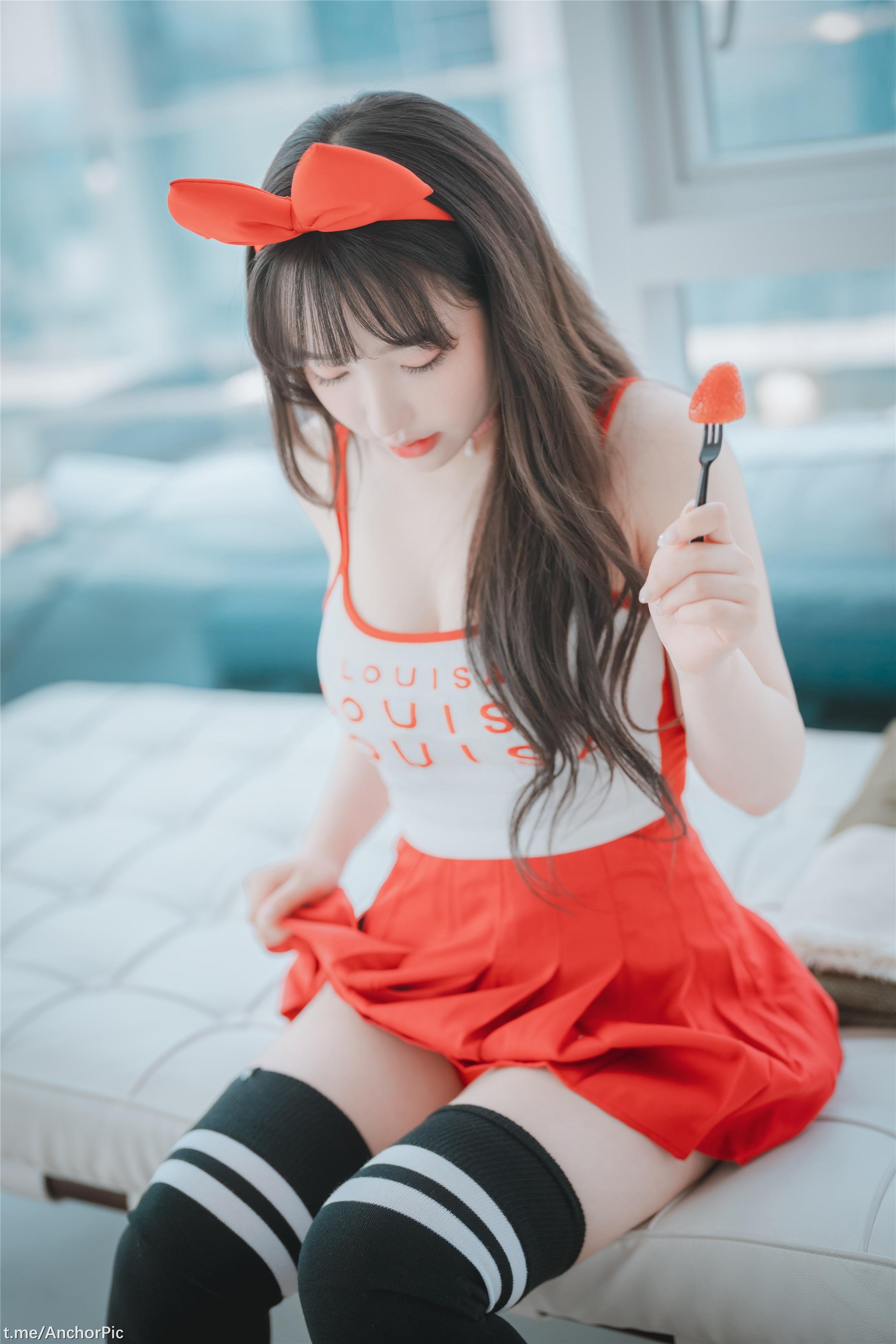 DJAWA Photo - Son Ye-Eun (손예은) - Strawbeery Girl 151P