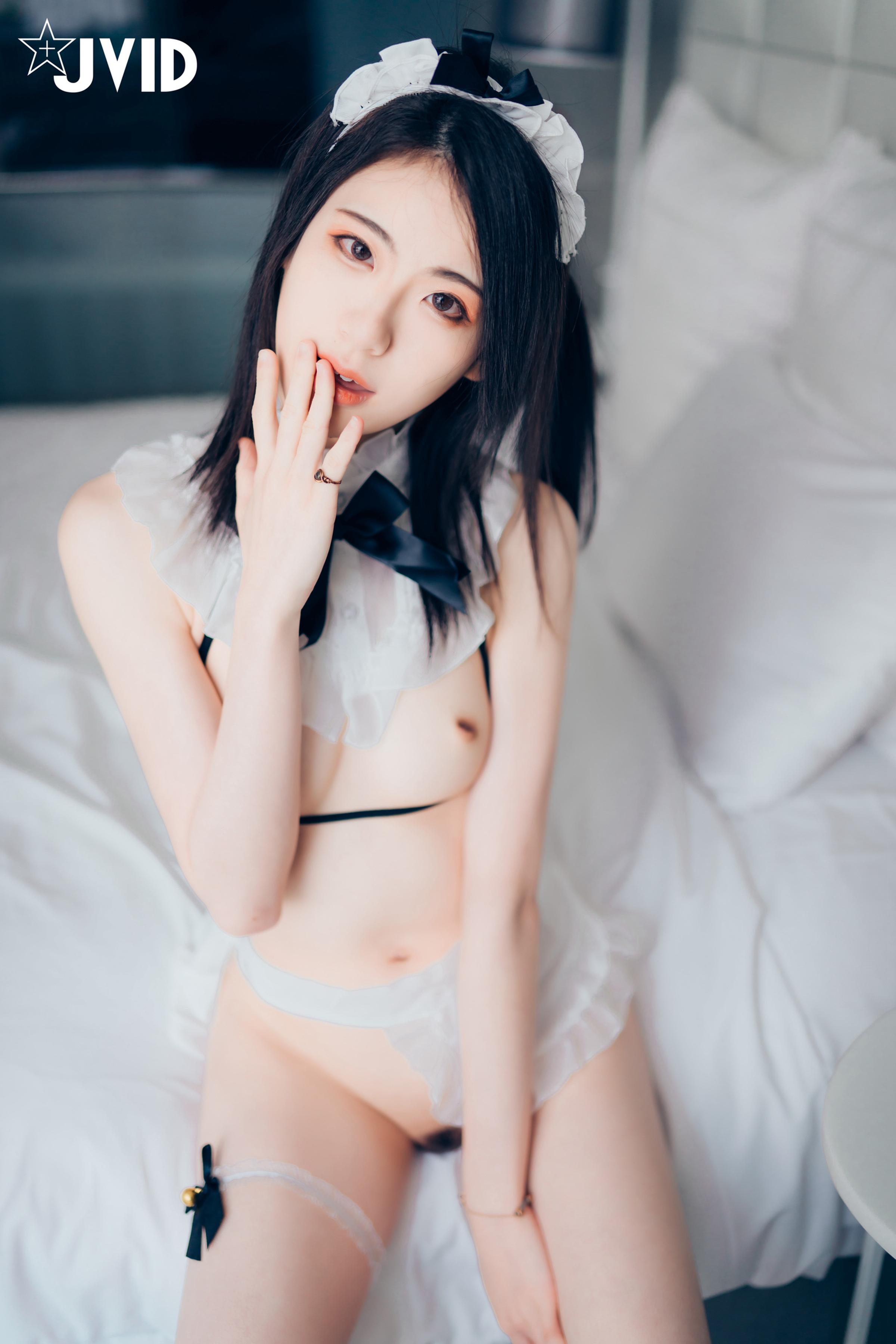 LeTheKhaos - JVID Sexy Servant (P)