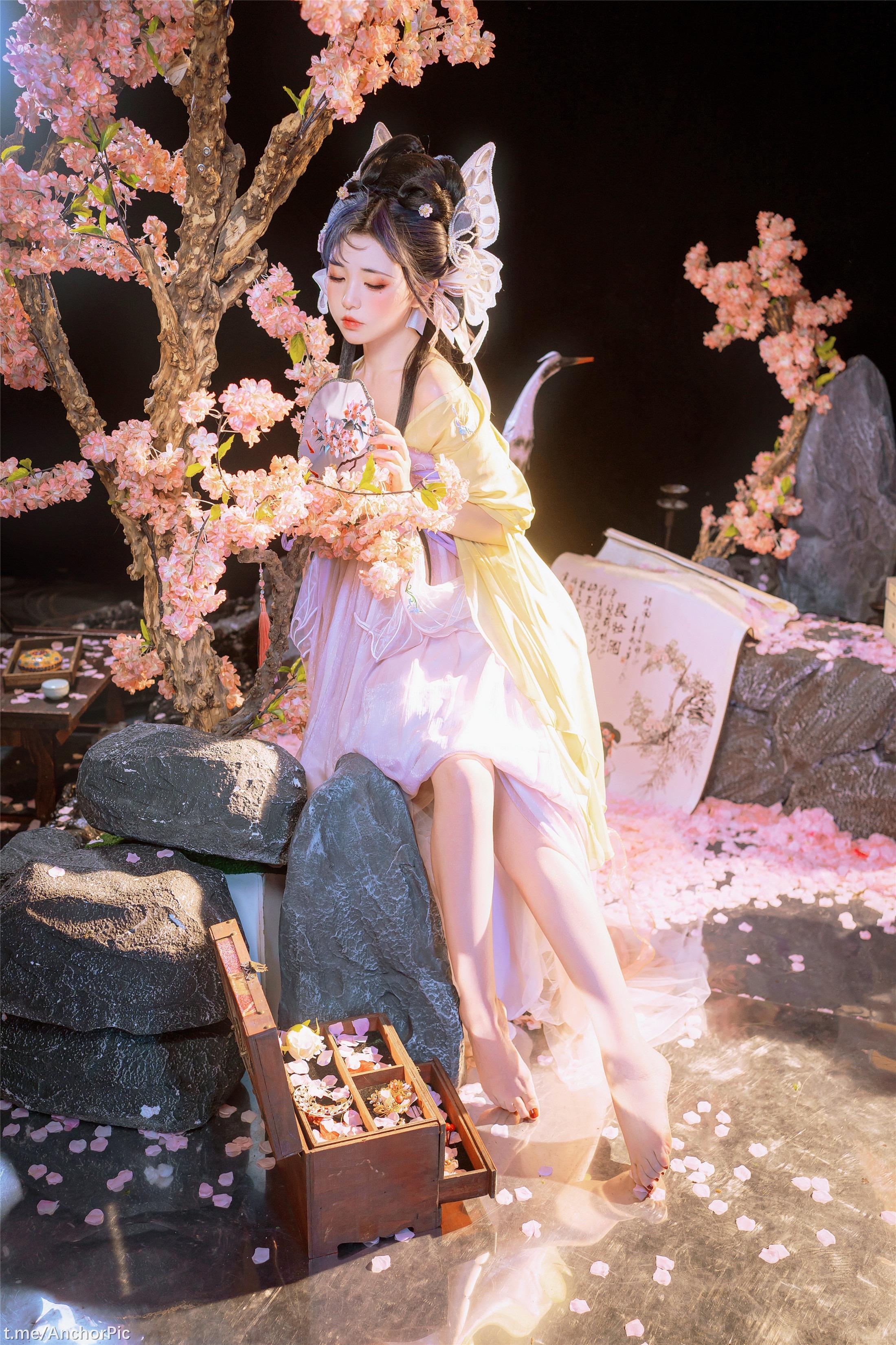 喵小吉 – 如梦令 70P