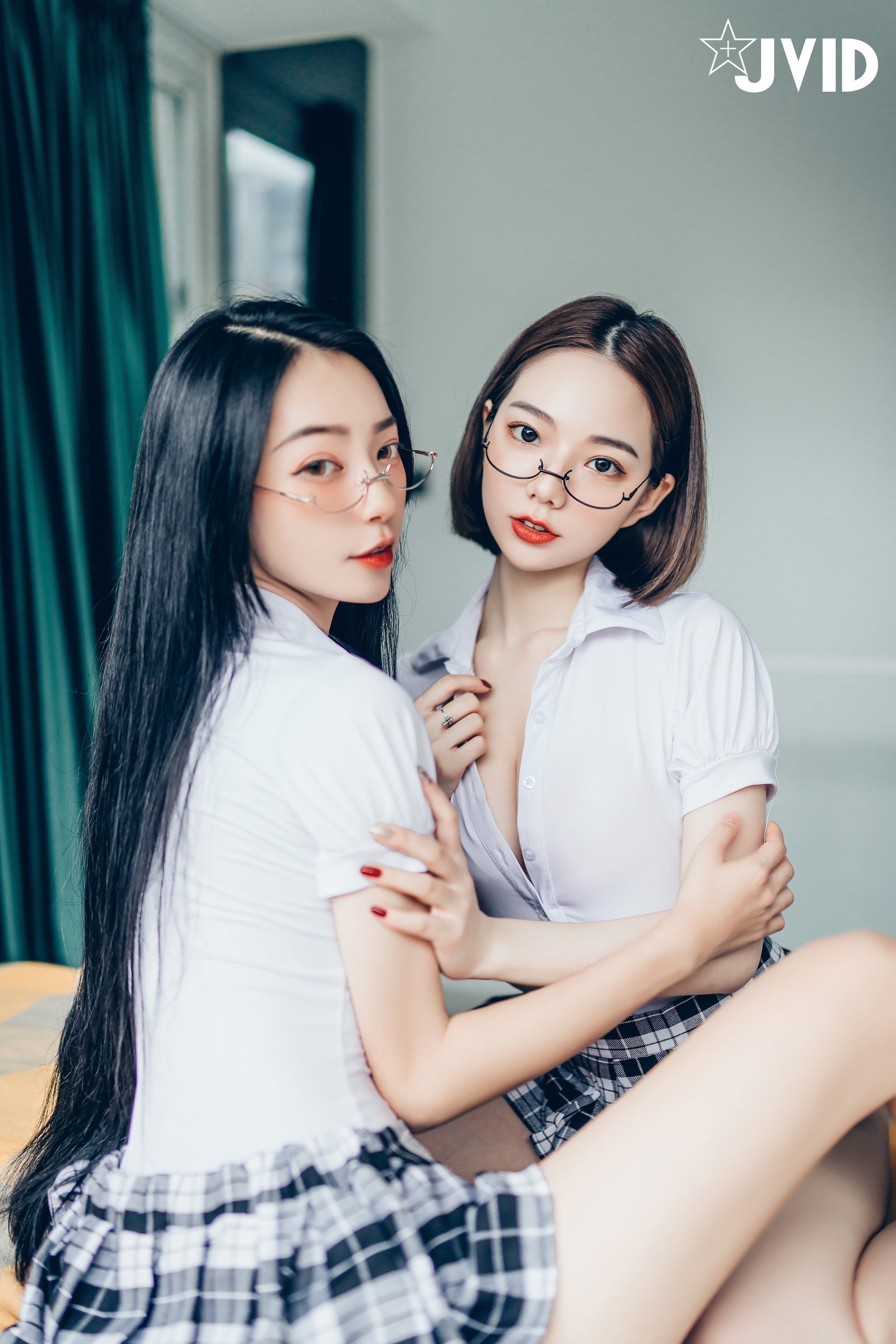 Piao Piao + Chuchu0526 - Dành ngày Valentine với các chị em nữ thần (P)