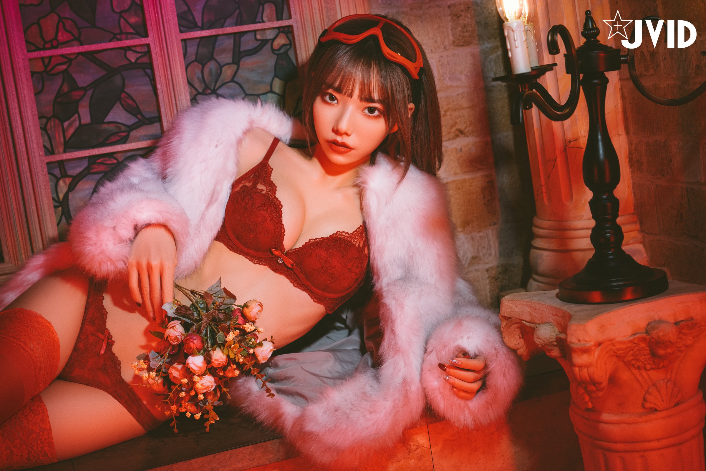啾啾小公主_Red Riding Hood Seducing the Wolf (P)