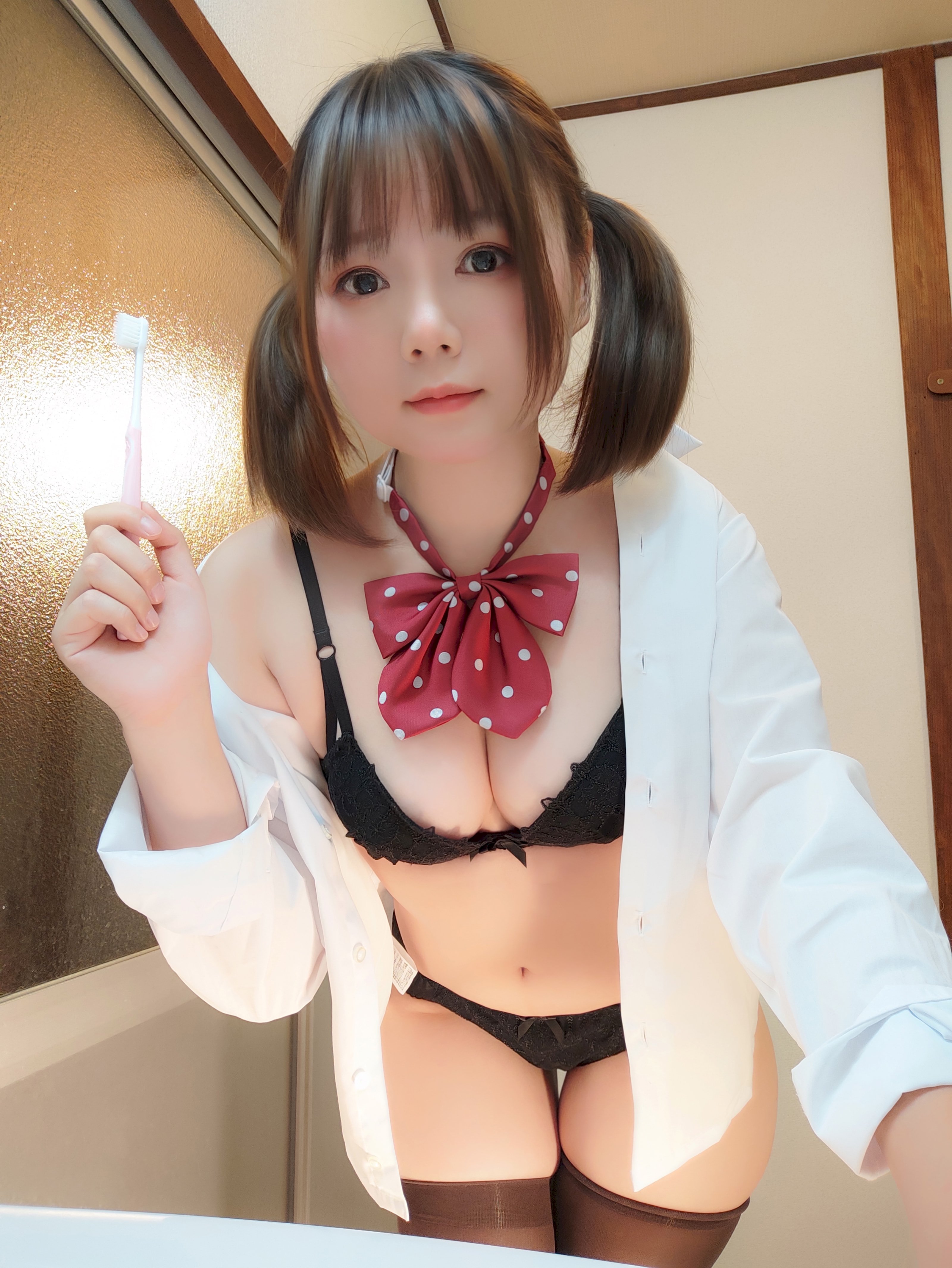 เกียว นิคุ นิคุ KYO-036-042