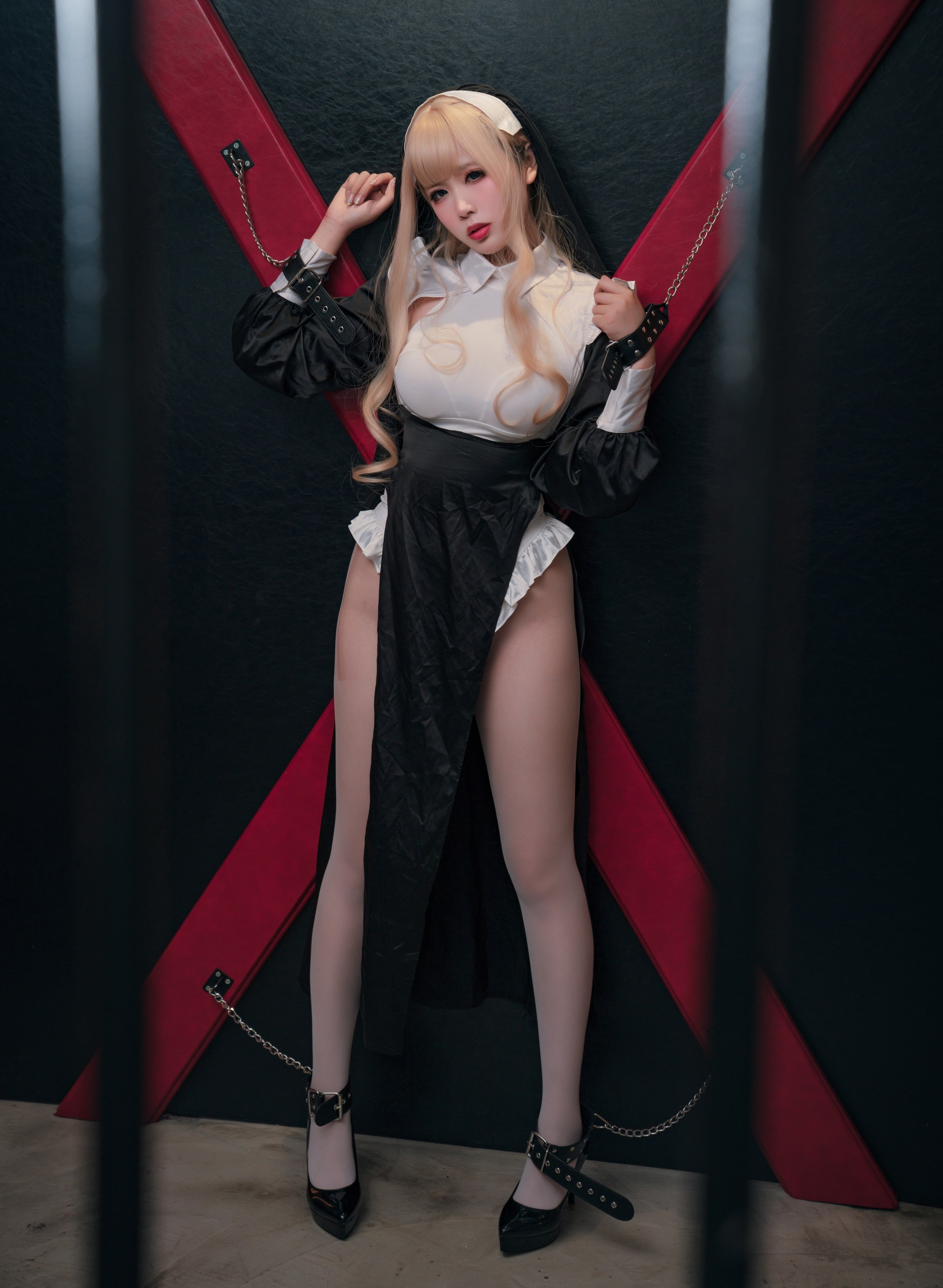 Xuan Xiao Xuejie - Nun