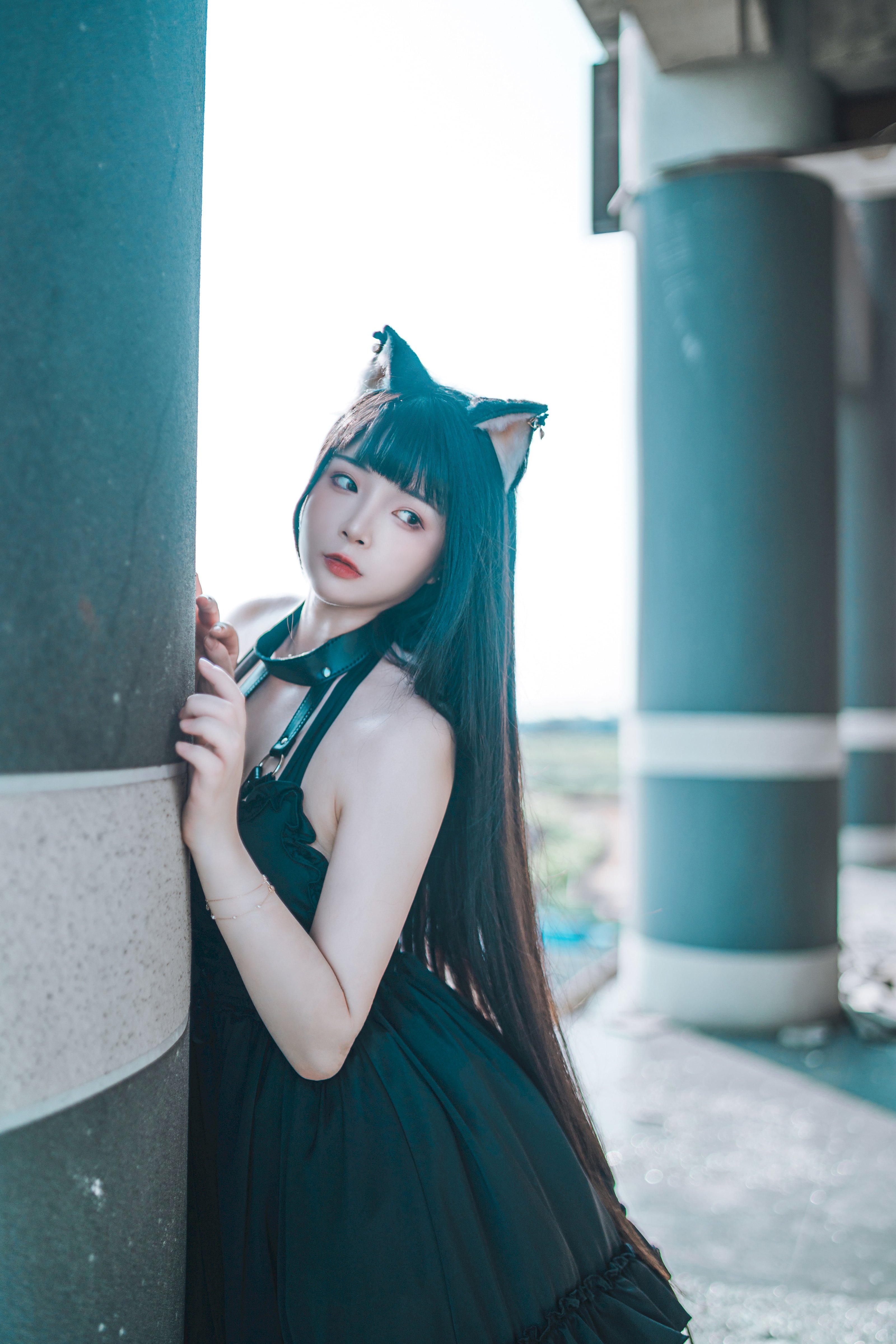 ลั่วลั่วรากุ – แมวดำ