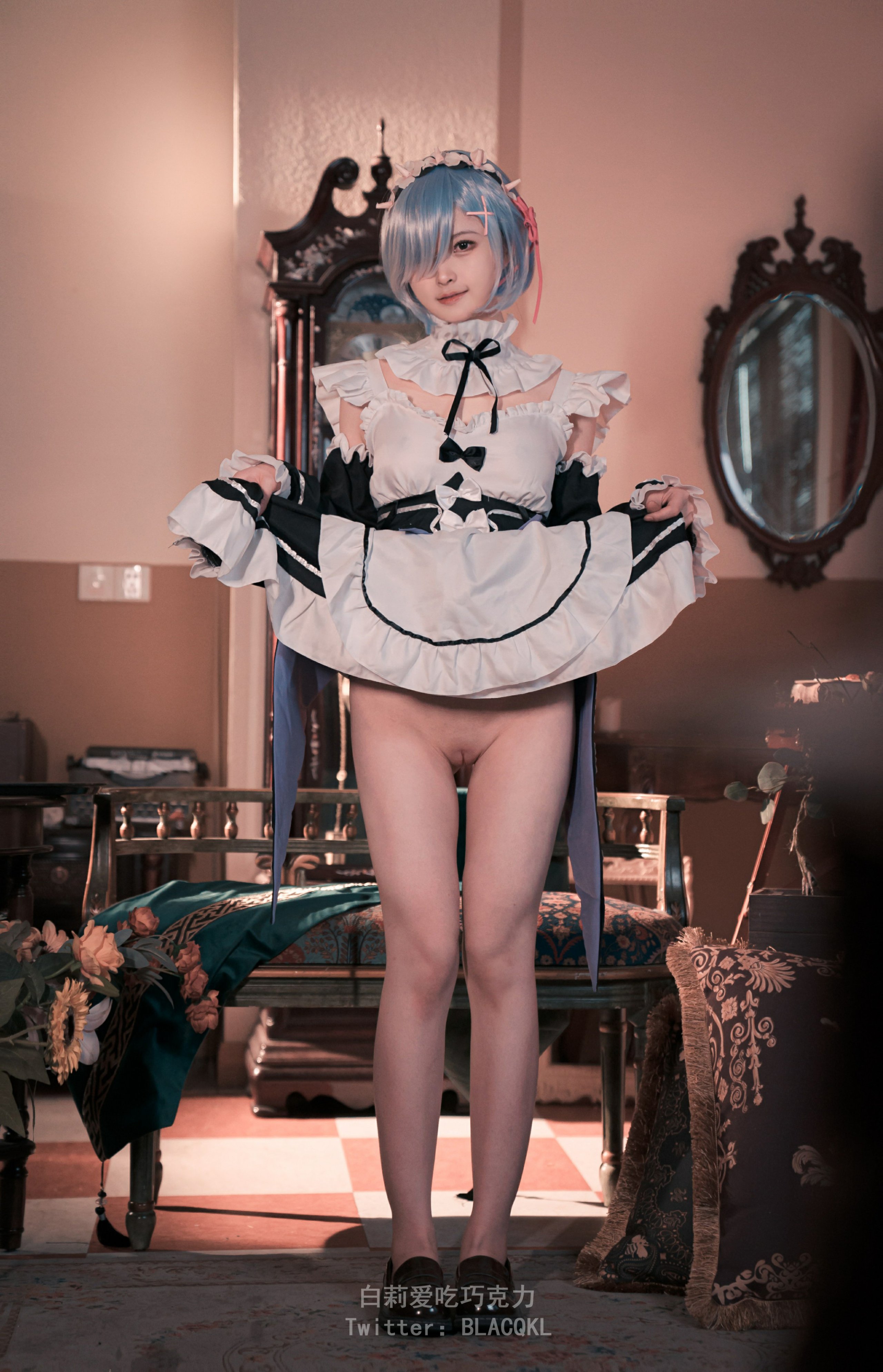 バイリはチョコレートを食べるのが好き] レムのメイド服