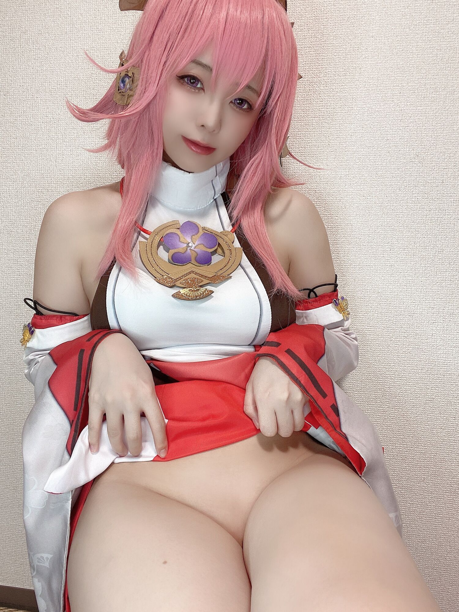 里祖娜 - 八重神子 Cosplay 自拍照片集