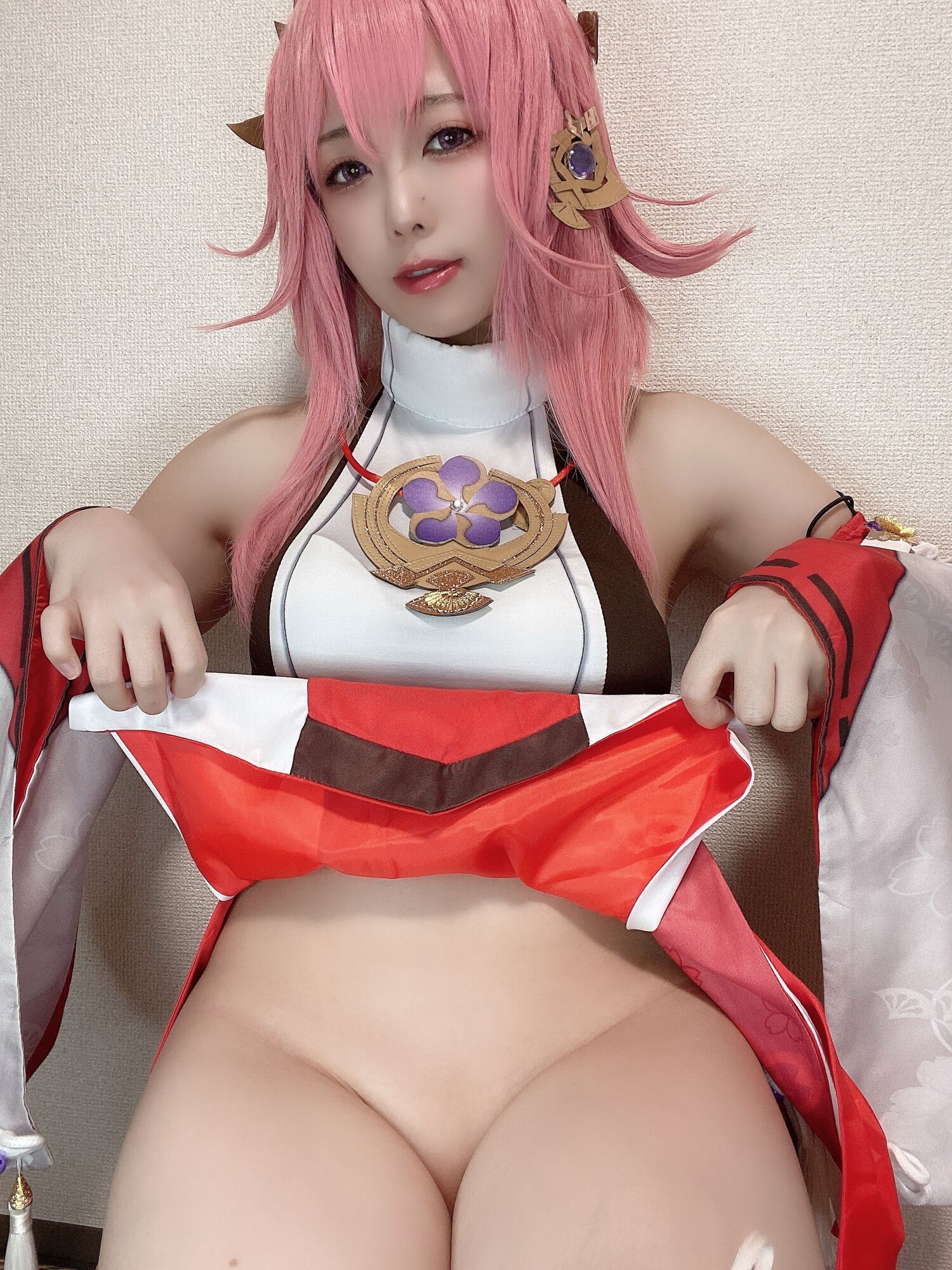 里祖娜 - 八重神子 Cosplay 自拍照片集