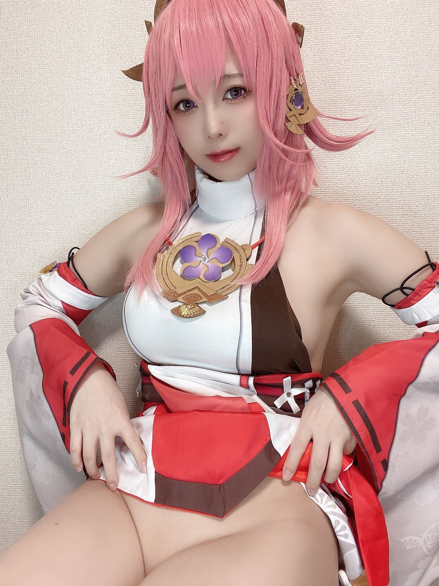 里祖娜 - 八重神子 Cosplay 自拍照片集
