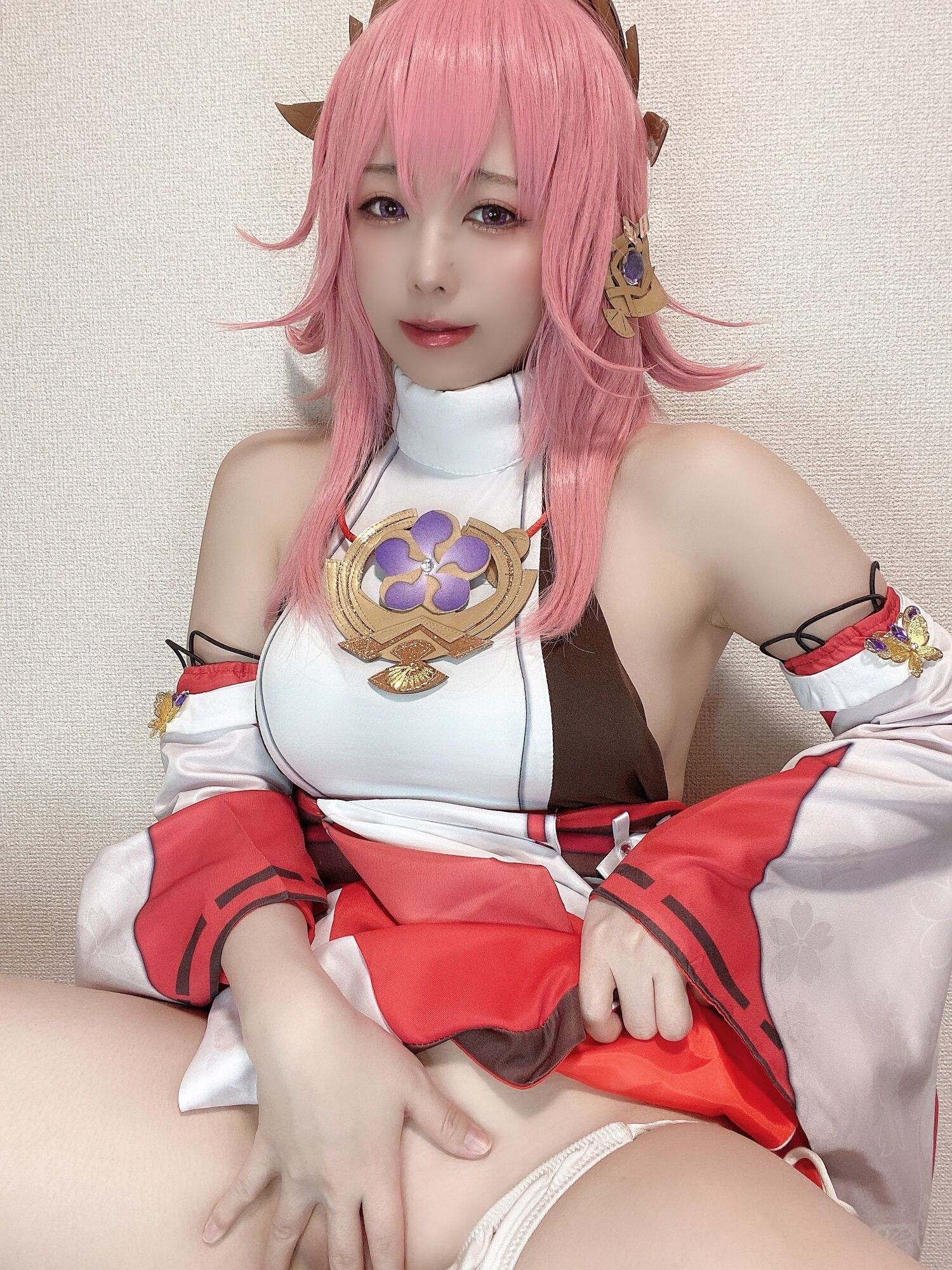 里祖娜 - 八重神子 Cosplay 自拍照片集
