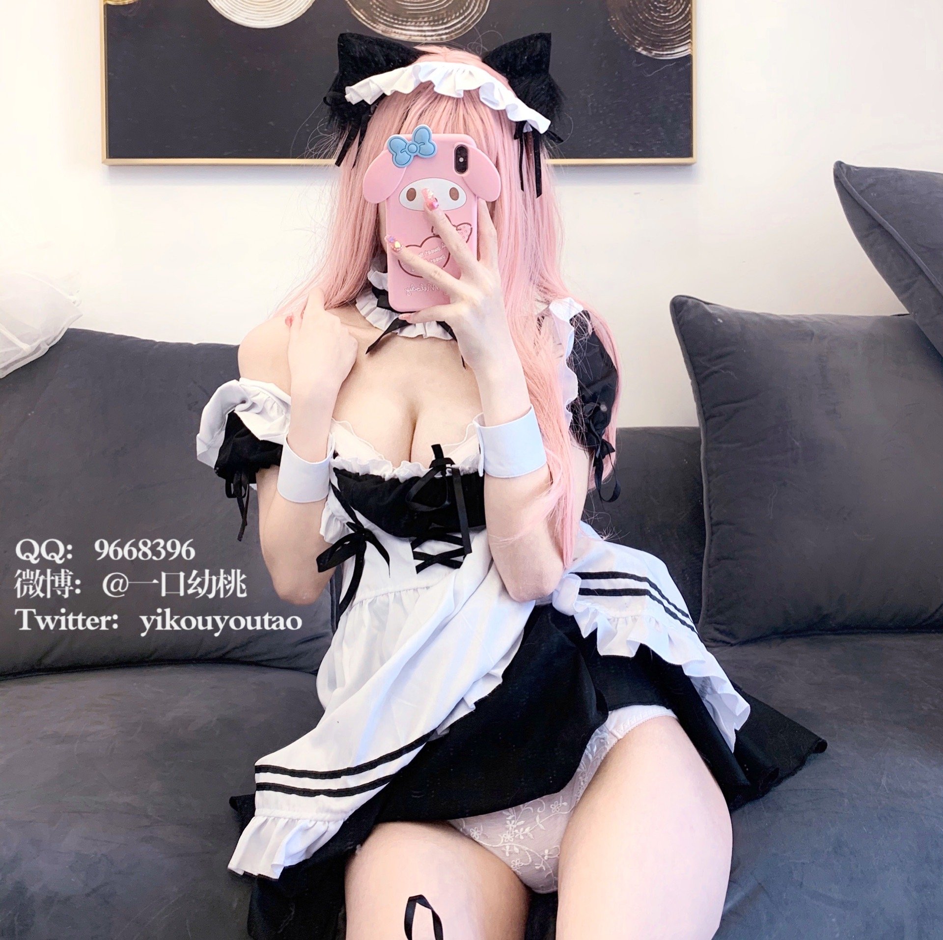 一口幼桃【萌白酱】高価な復帰初作メイド服
