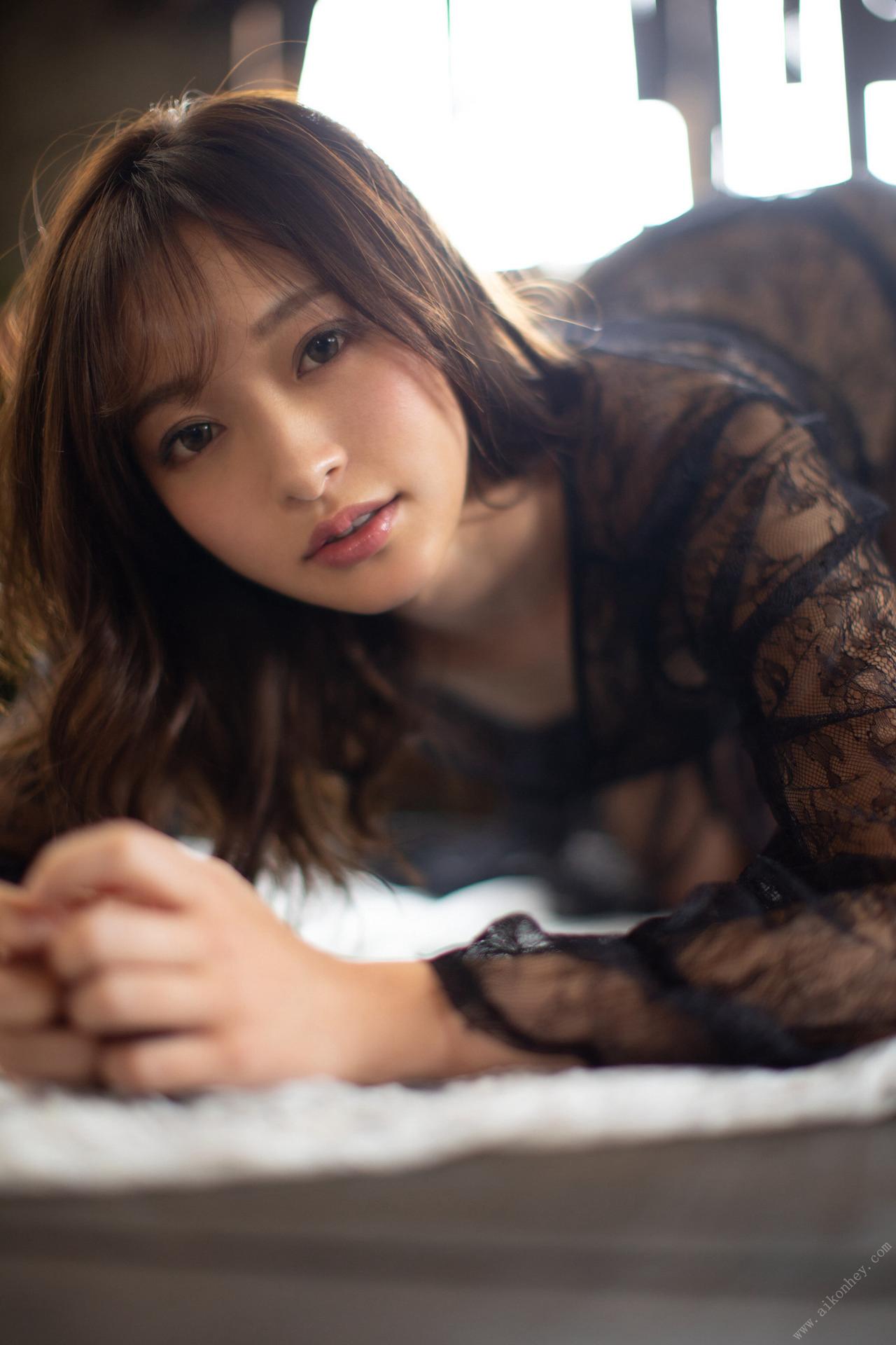 การเปลือยกายครั้งแรก การถอดครั้งแรก ริวคาวะ ยู
