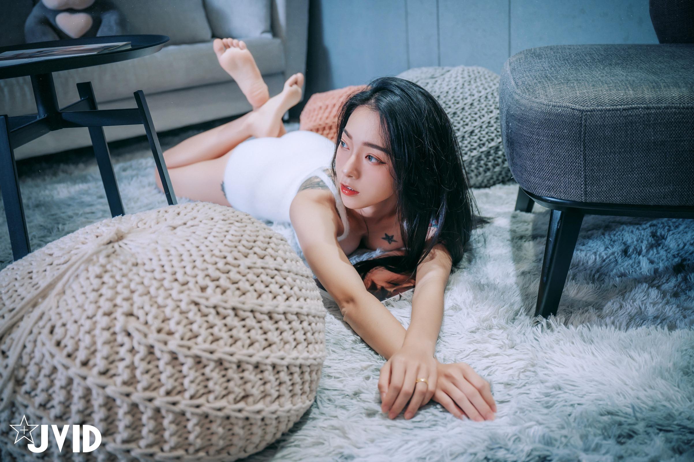 JVID] ピャオピャオ - 南北半球、激凸、ラクダ蹄極致誘惑149P