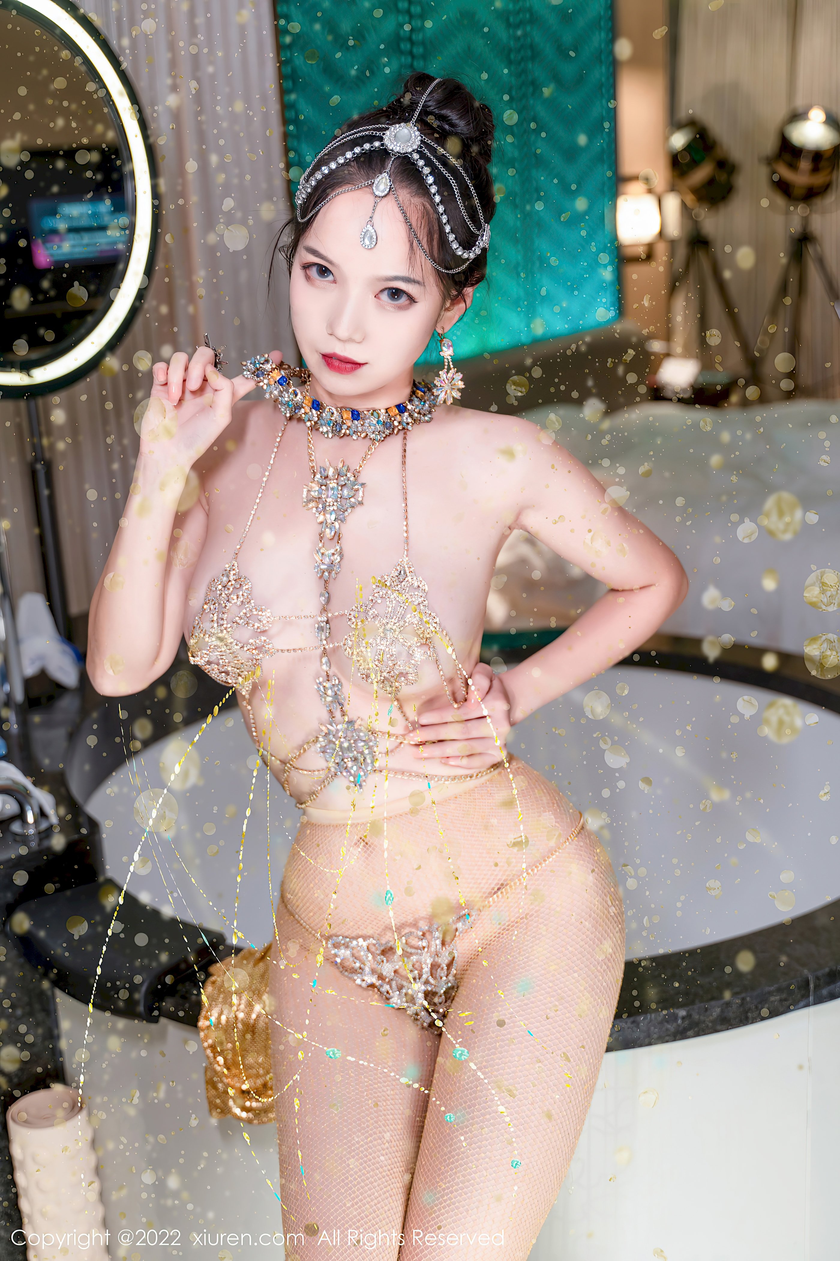 XIUREN秀人網] 2022.09.08 NO.5559 大美妞兒