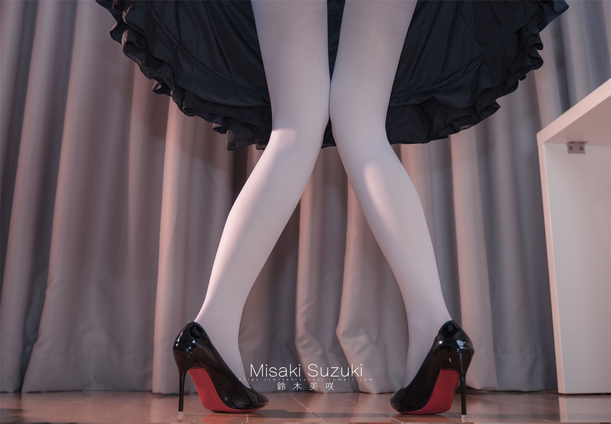 Suzuki Misaki - Barbara