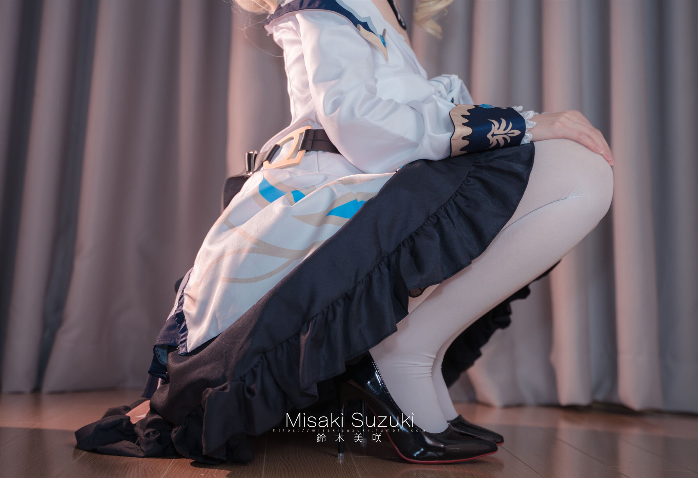 Suzuki Misaki - Barbara