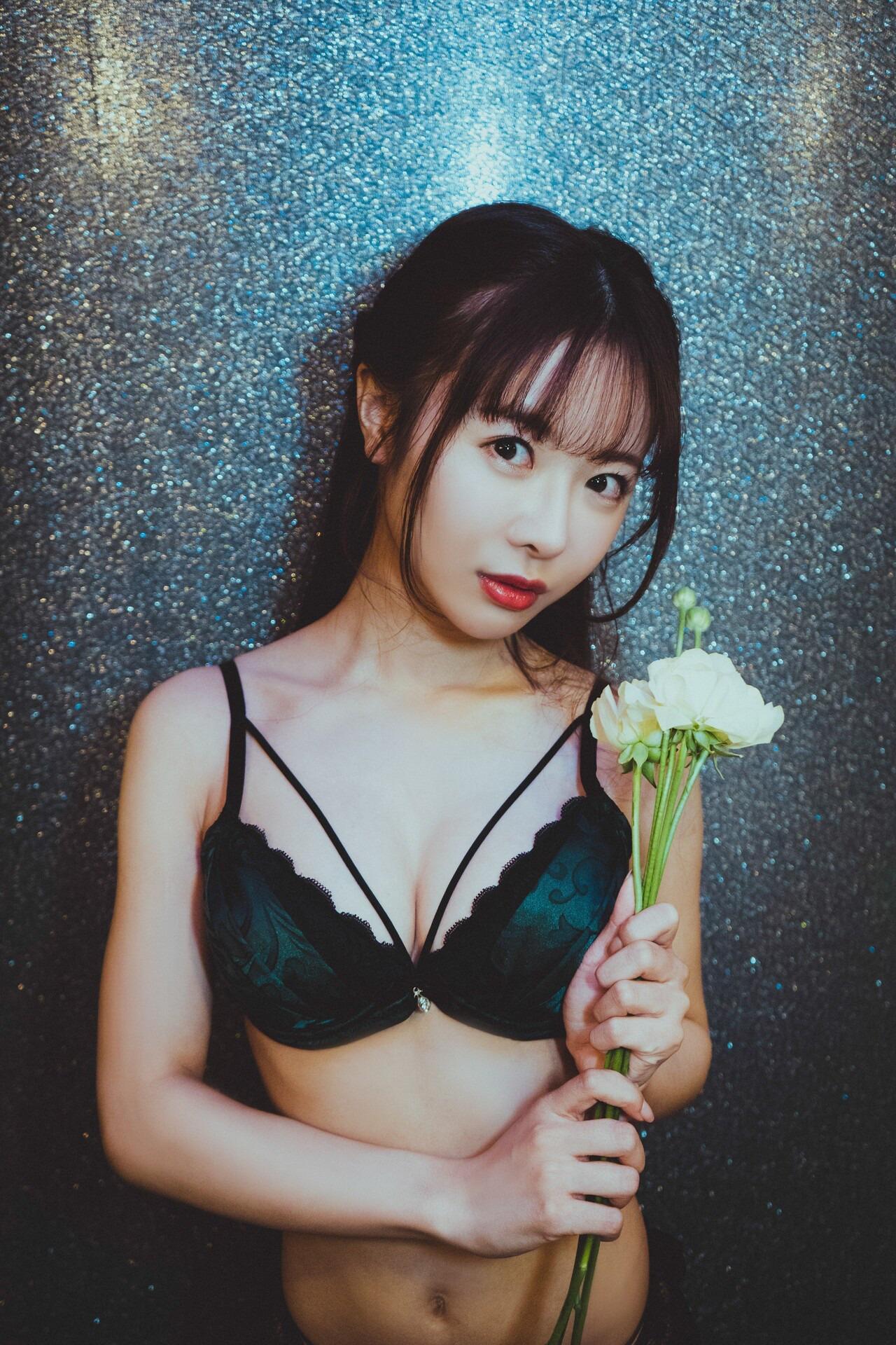 Escape栗山莉緒 130P