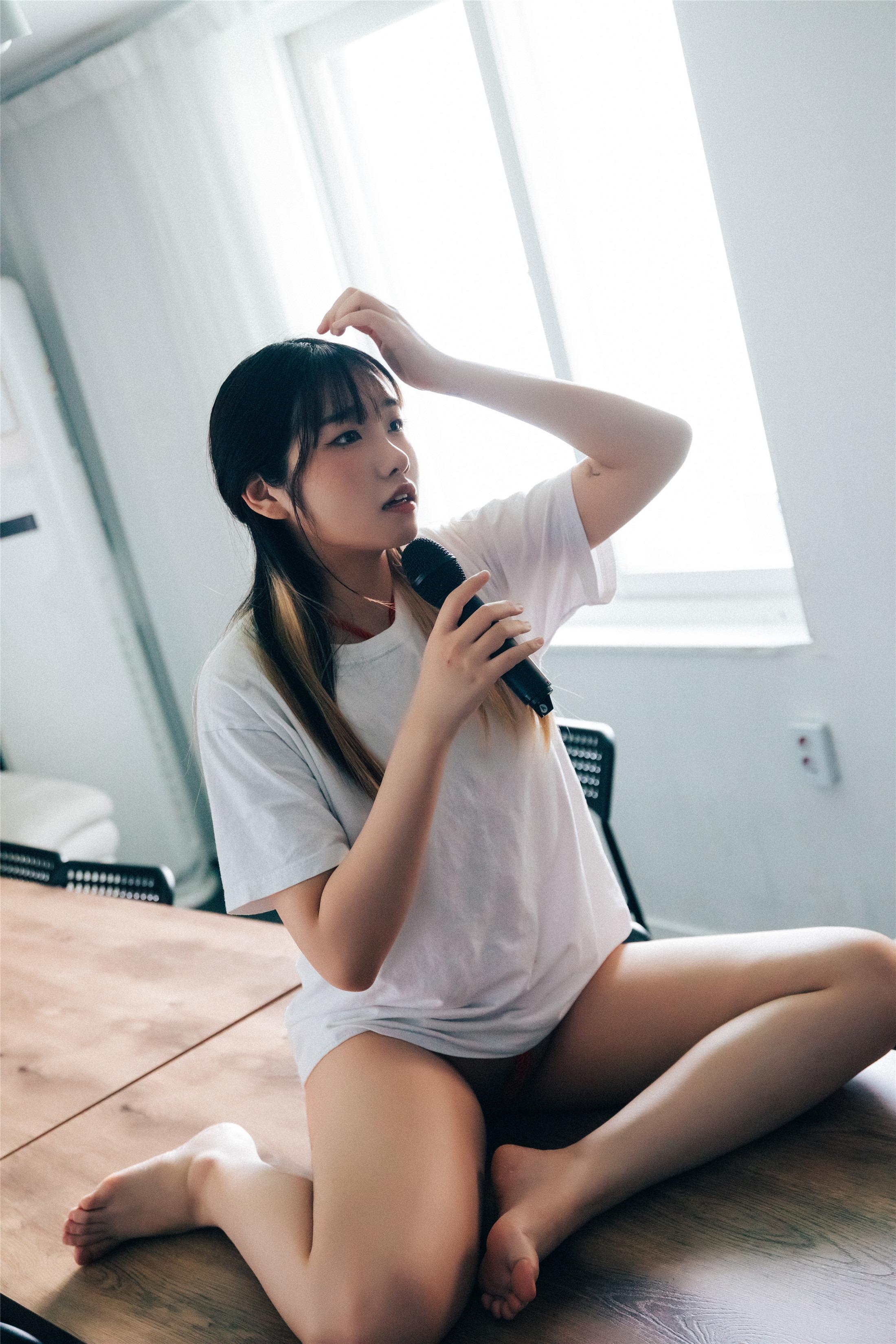 [Loozy] Sonson (손손) - Bondage Camp 102P