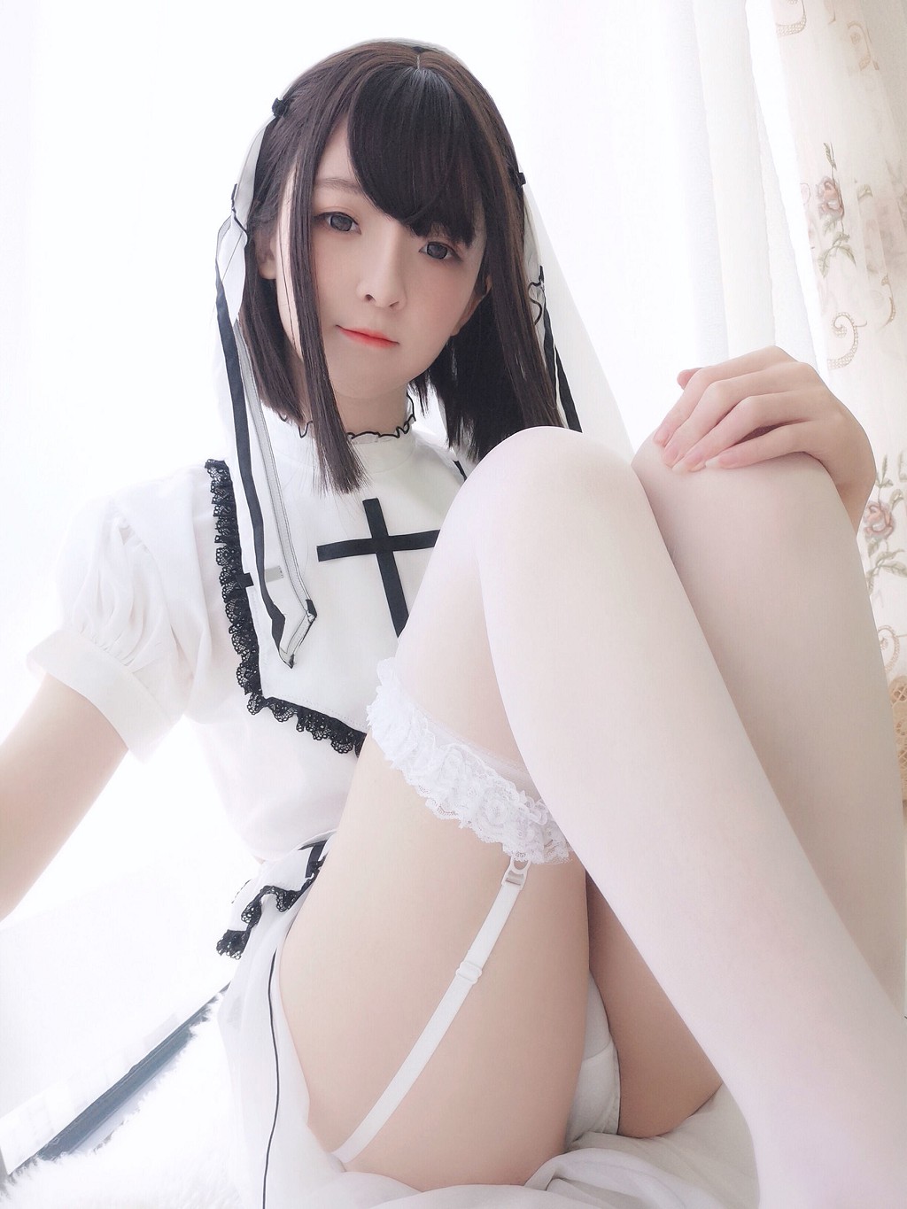 อิกเซี่ยว หยางเซ《ไป้ซิ่วหฺนฺ》 [Cosplay ฟู๋ลี่] หนังสือภาพ[32P