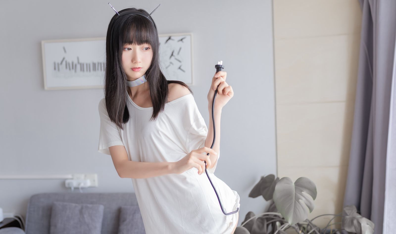 Cosplay極品黑絲大尺度超污白絲美腿美女福利圖