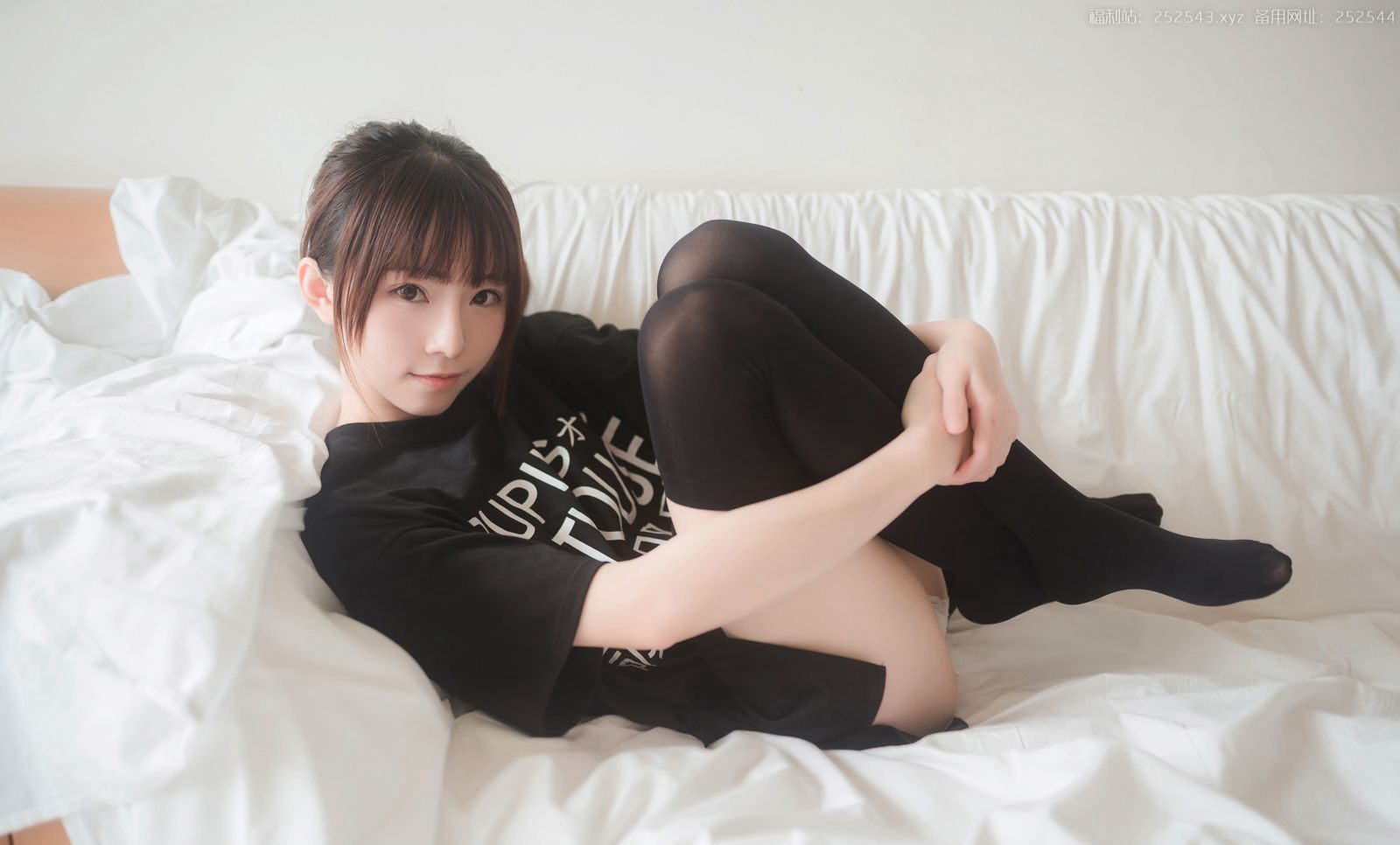 JK Uniform Sexy Beautiful Woman Black Over-Knee Socks Cosplay Large-Scale Images