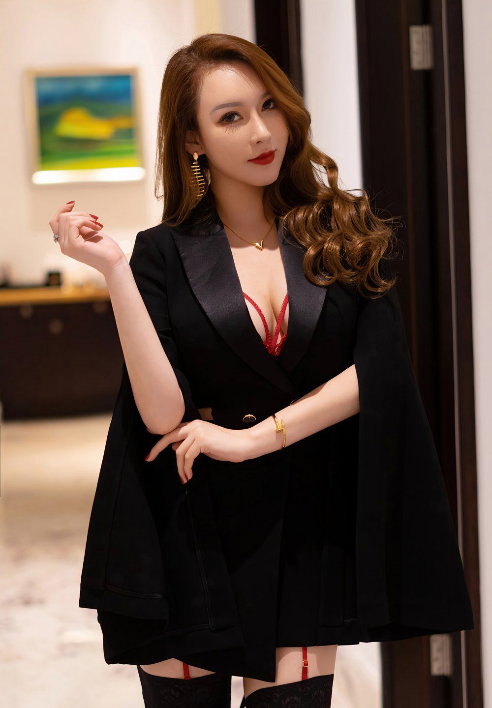 Eunice Egg ngực siêu lớn đẹp, quyến rũ bằng tất đen, đồ lót ren, mông khổng lồ quyến rũ