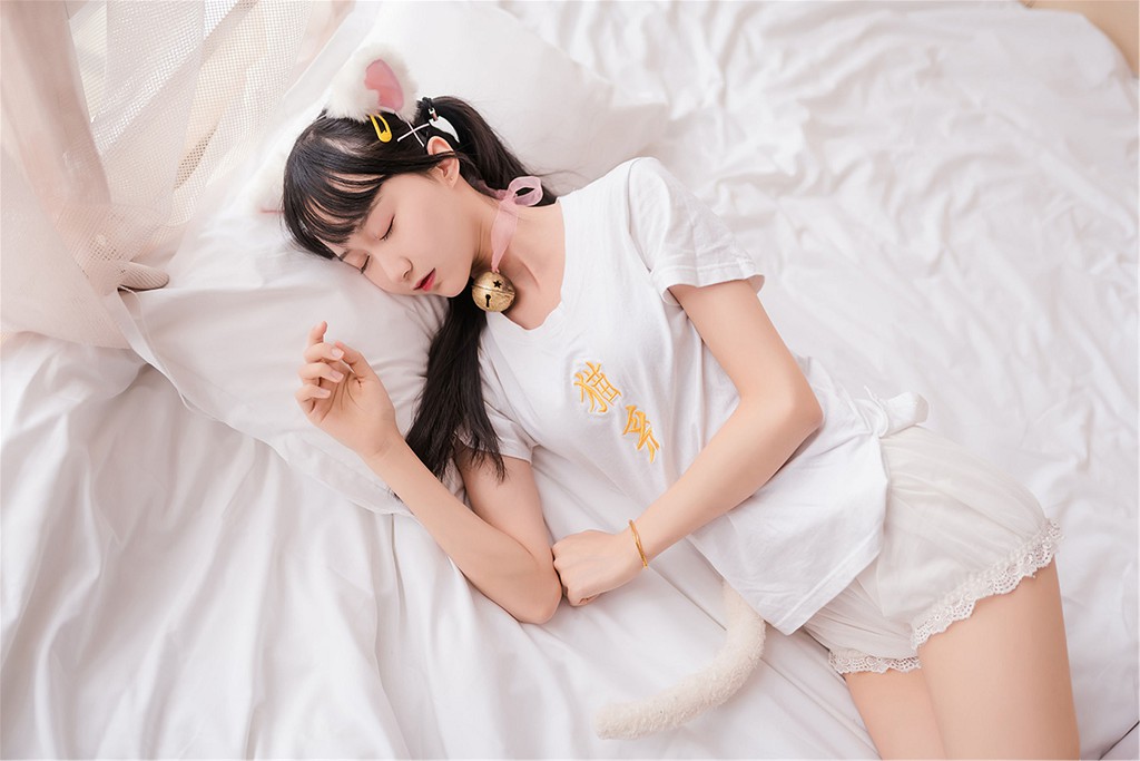 มู่หมี่หมี่ OwO 《สาวแมว》 [Cosplay ฟู๋ลี่] หนังสือภาพ [51P