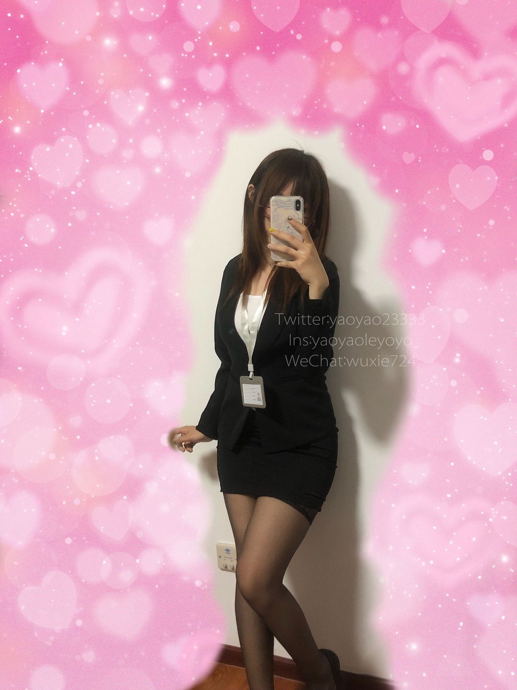 ヨーヨーレヨーヨー 《小秘書絲》 [コスプレ美女] 写真集[54P