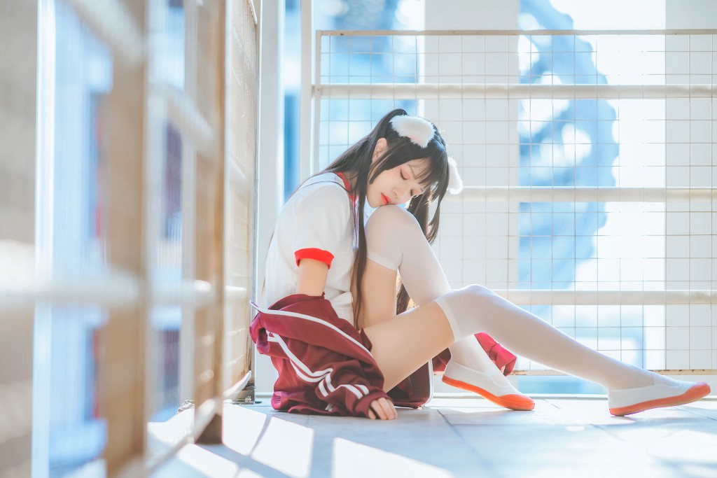 桜桃喵《红色体操服》 [Cosplay美女] 写真集[44P]