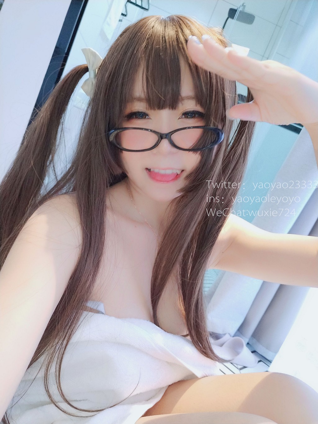 摇摇乐yoyo《浴巾风情》 [Cosplay福利] 写真集[46P]