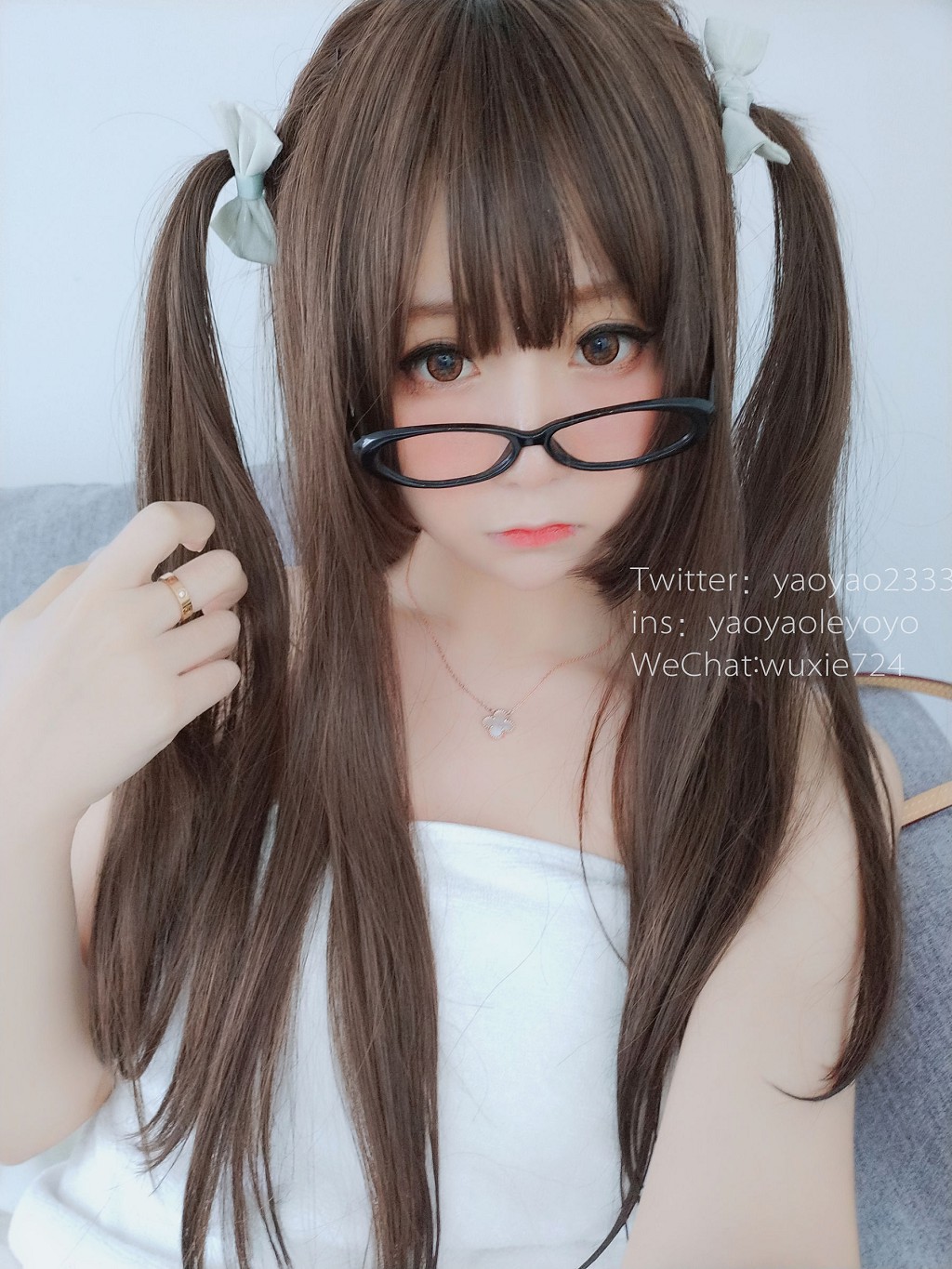 摇摇乐yoyo《浴巾风情》 [Cosplay福利] 写真集[46P]