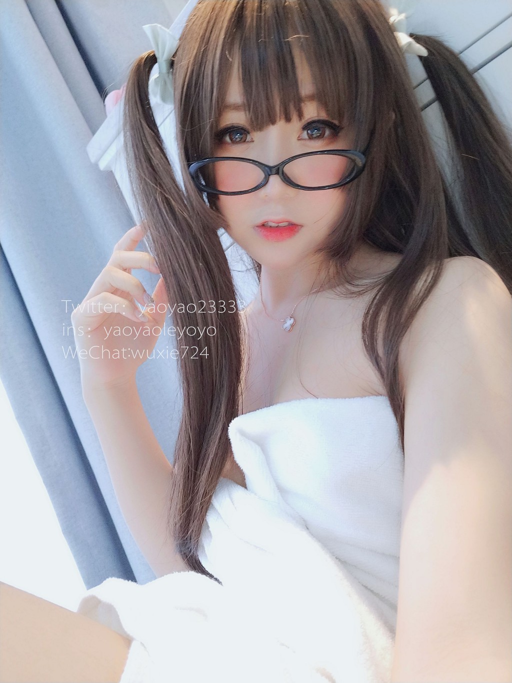 摇摇乐yoyo《浴巾风情》 [Cosplay福利] 写真集[46P]