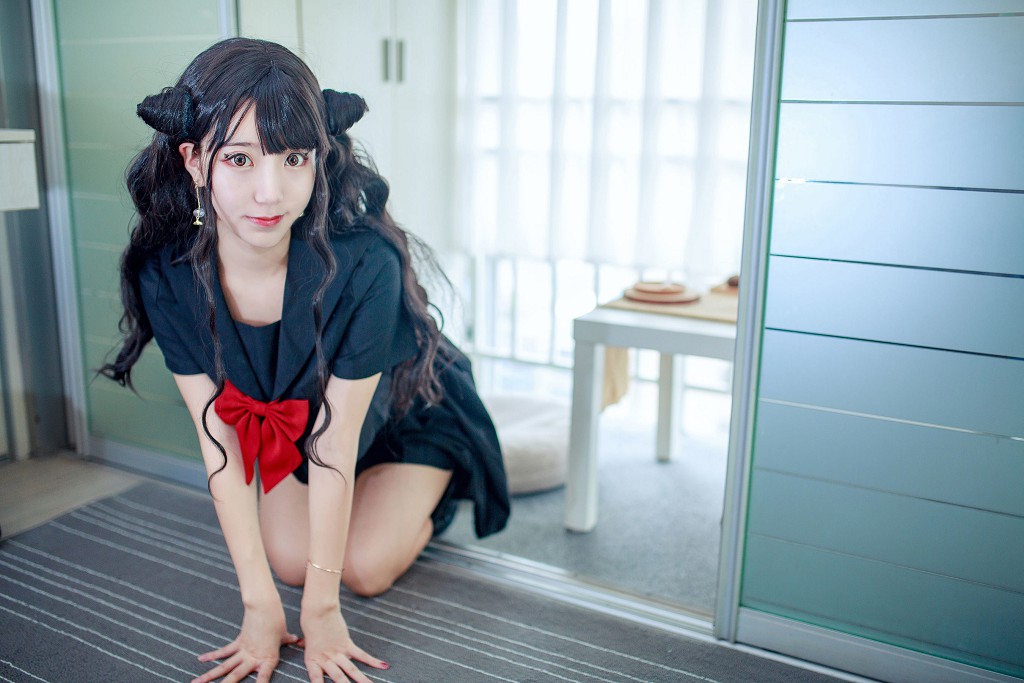 COSER黑川《小恶魔JK》 [Cosplay福利] 写真集[32P]