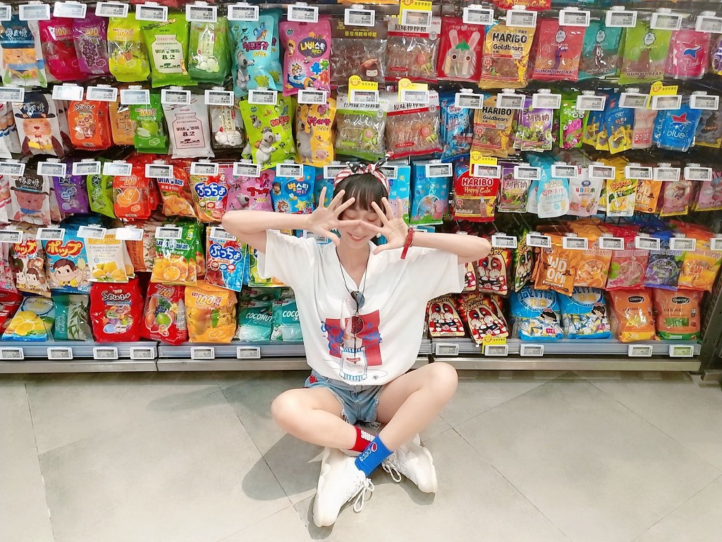 木绵绵OwO《知能型彼女Tシャツ》 [コスプレイヤー美女] 写真集[22P