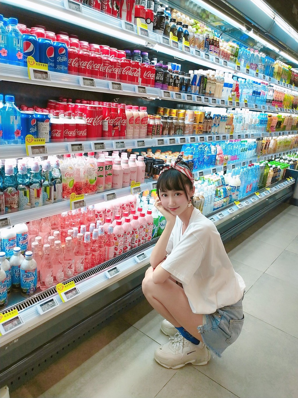 木绵绵OwO《知能型彼女Tシャツ》 [コスプレイヤー美女] 写真集[22P