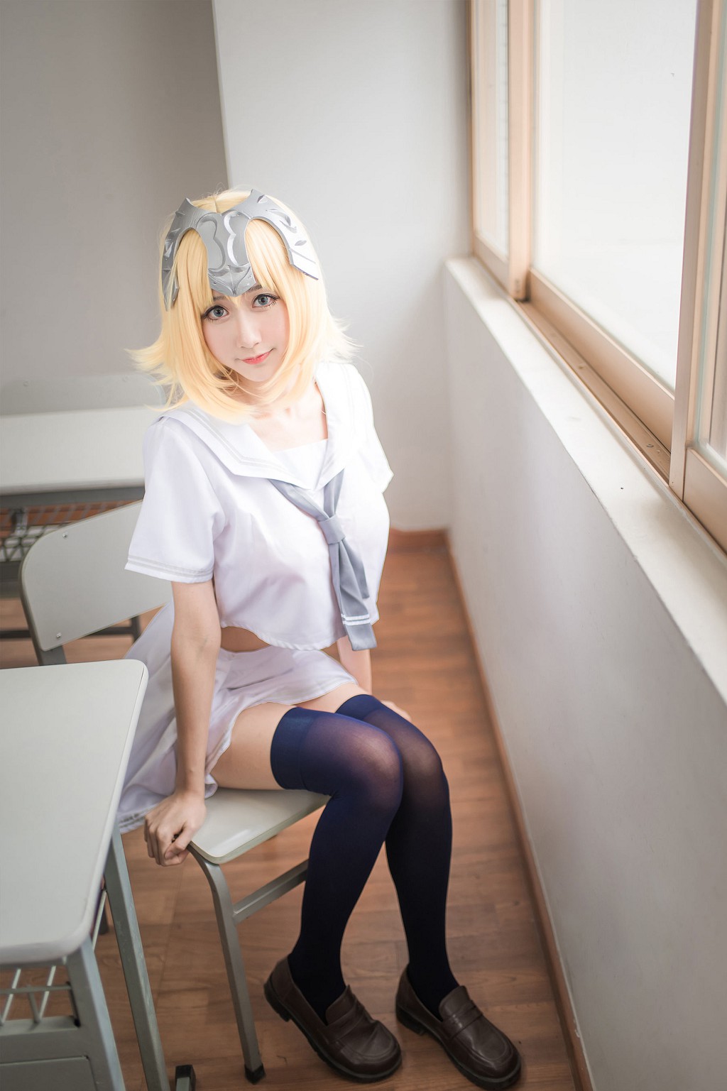 Mu Mian Mian "Joan of Arc (White)" [Cosplayer Beauty] Photobook [28P