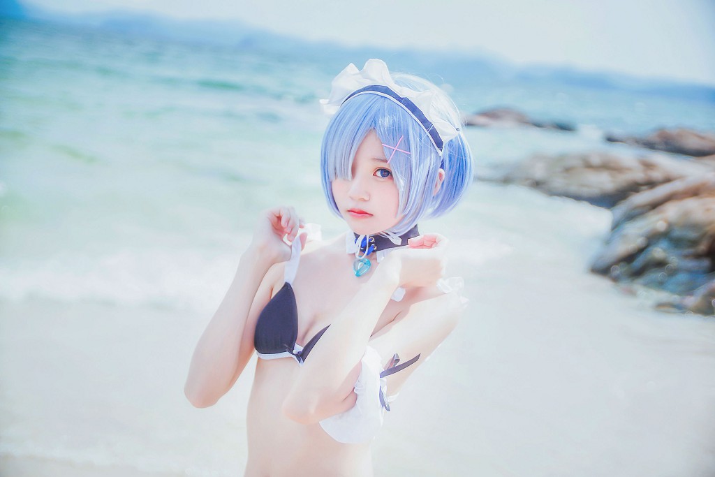 桜桃喵《蕾姆COS》 [萝莉COS] 写真集[48P]